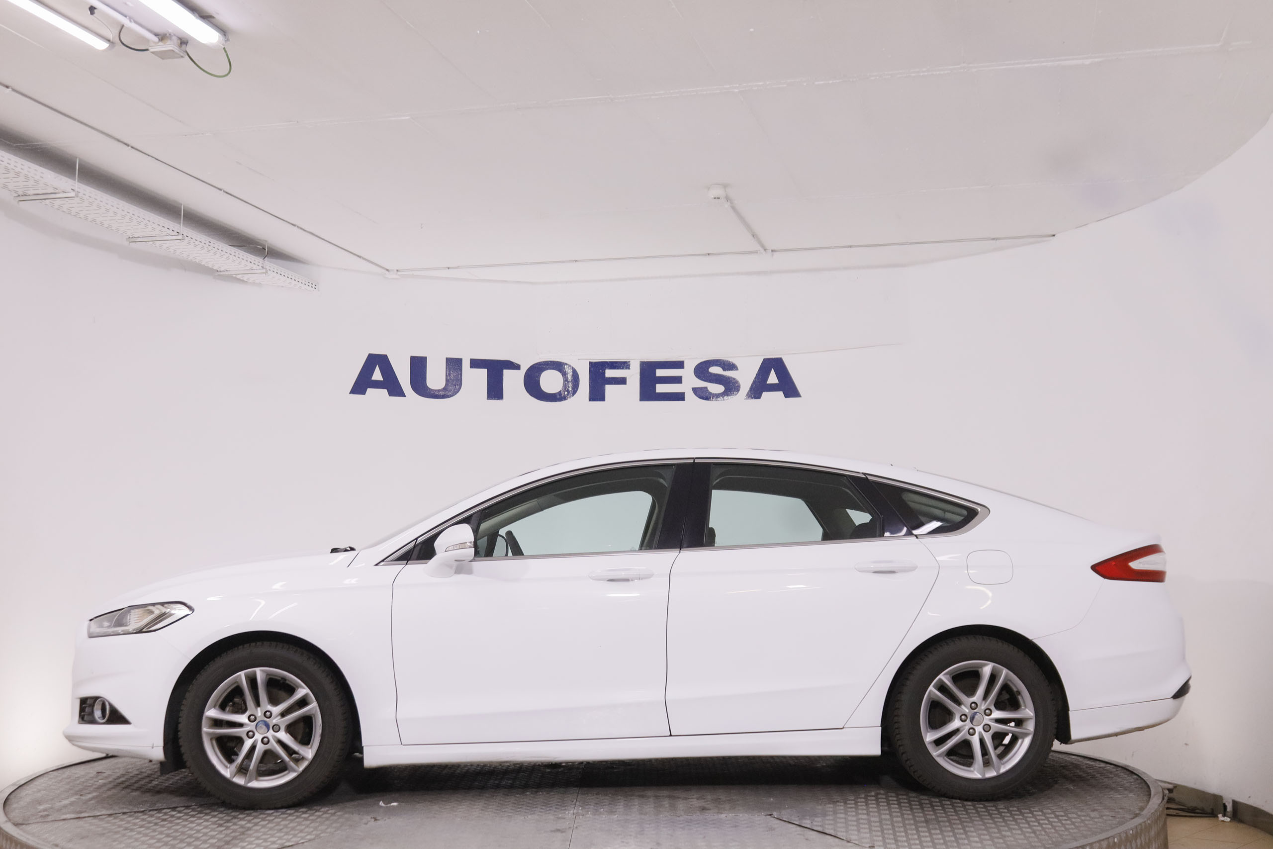 Ford Mondeo 1.5 EcoBoost Titanium - foto 10