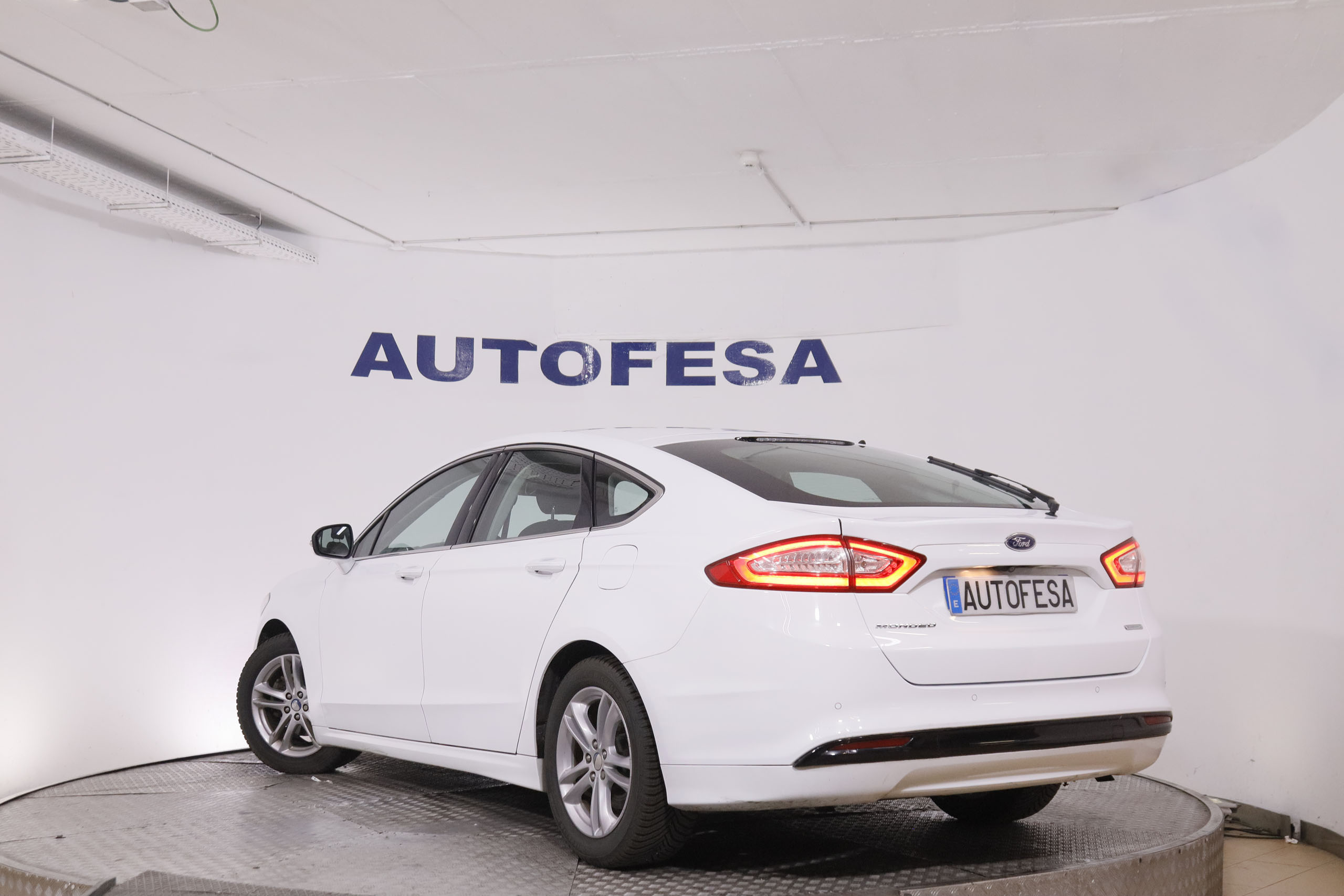 Ford Mondeo 1.5 EcoBoost Titanium - foto 6