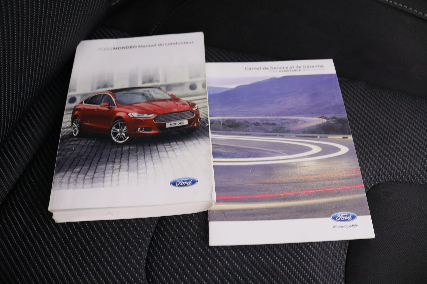 Ford Mondeo 1.5 EcoBoost Titanium - foto 23