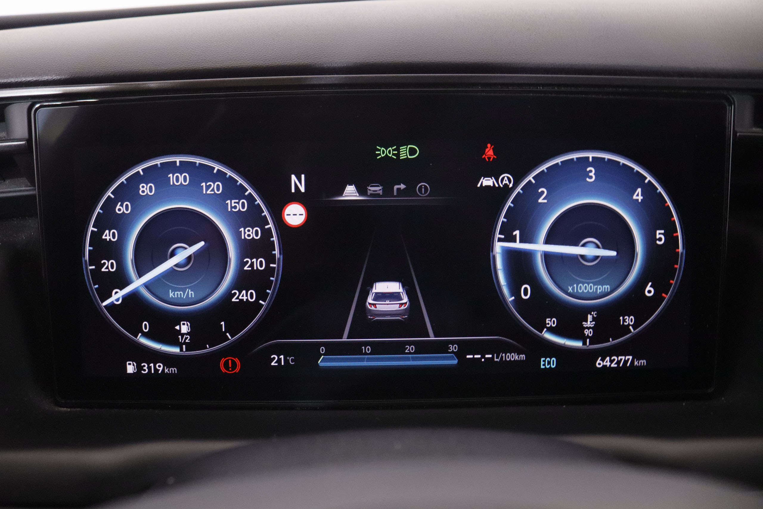Hyundai Tucson 1.6 CRDi N-Line Hybrid - foto 14