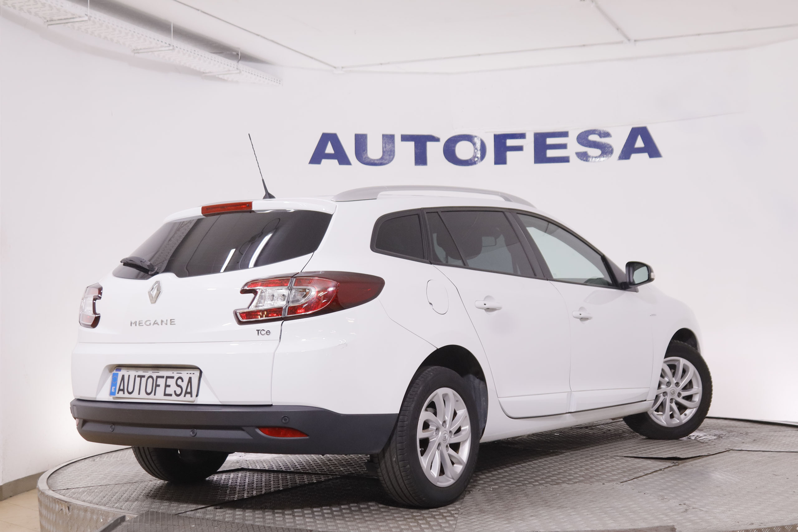 Renault Mégane Sport Tourer TCe Limited - foto 7