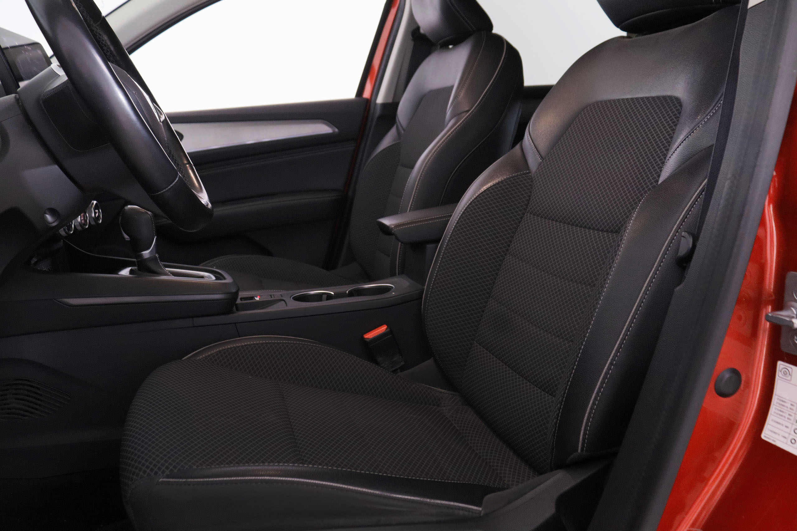 Renault Arkana 1.6 E-Tech Intens - foto 21