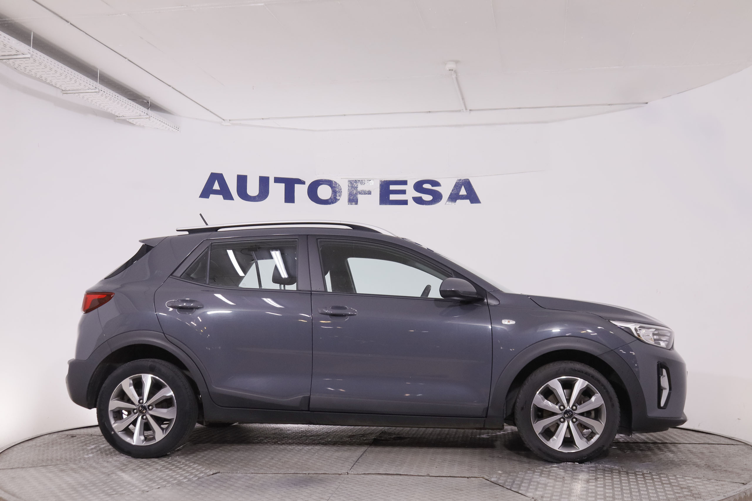 Kia Stonic 1.0 T-GDi Active - foto 8