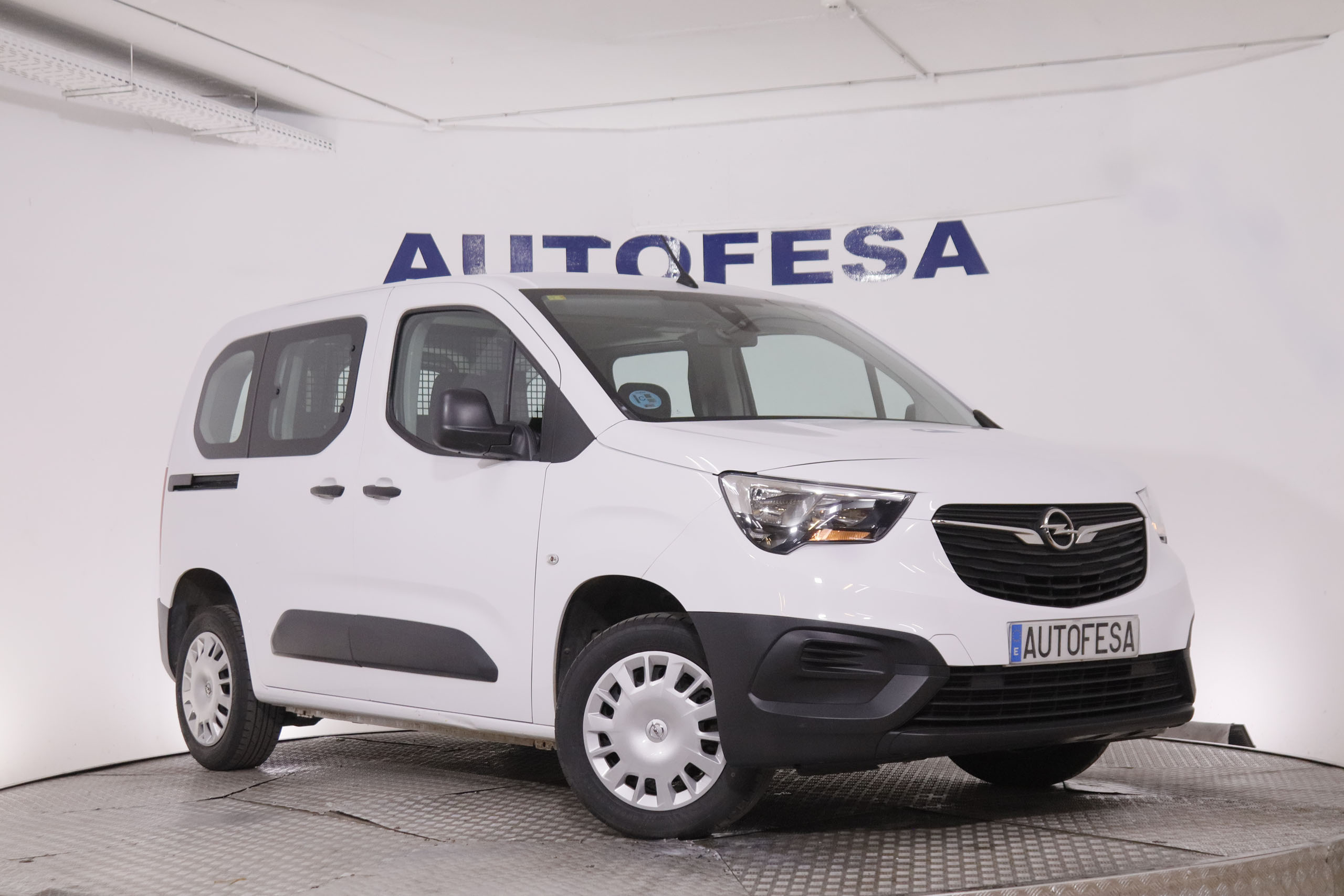 Opel Combo Life 1.5 TD Business Edition L1N1 Pasajeros - foto 3