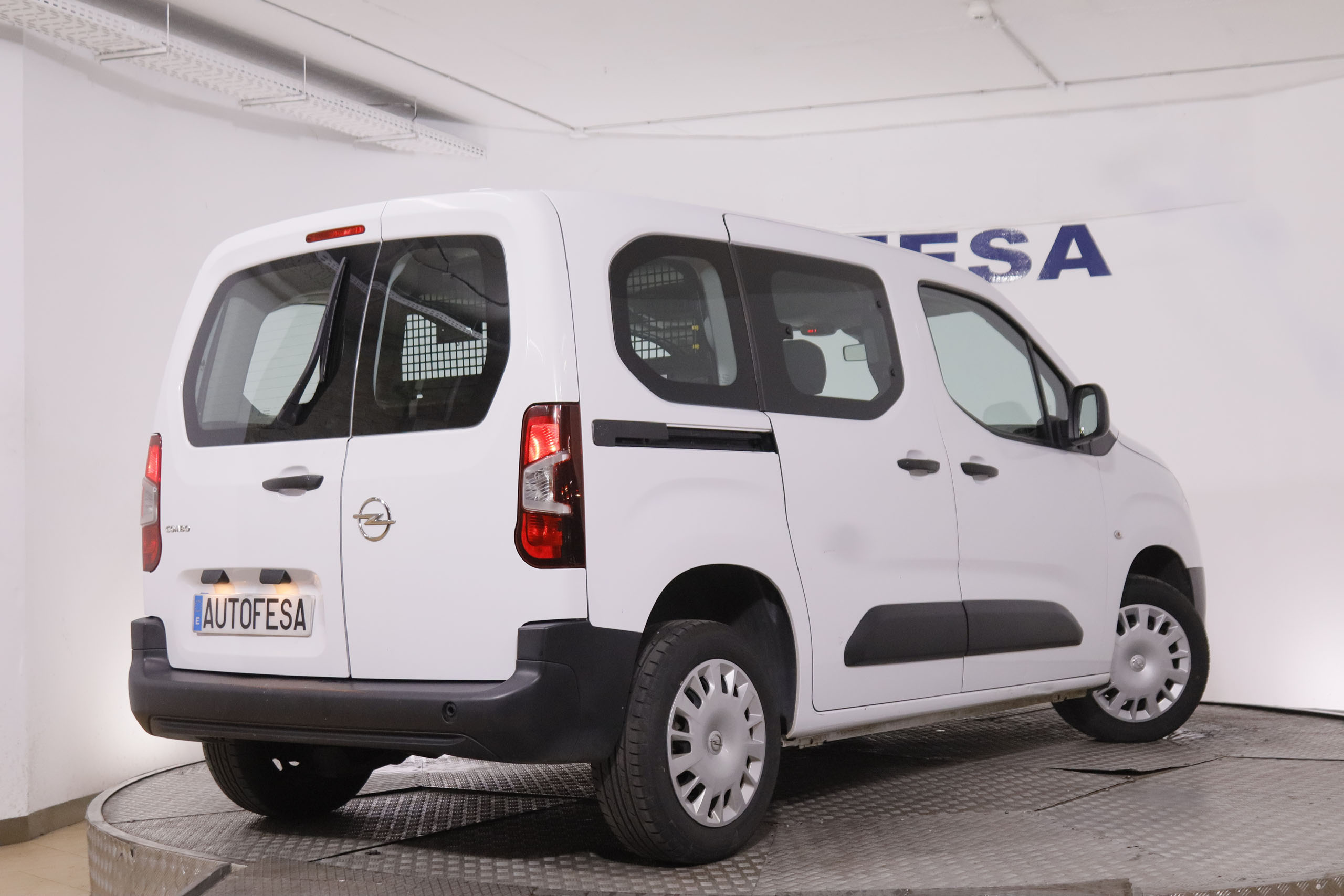 Opel Combo Life 1.5 TD Business Edition L1N1 Pasajeros - foto 5