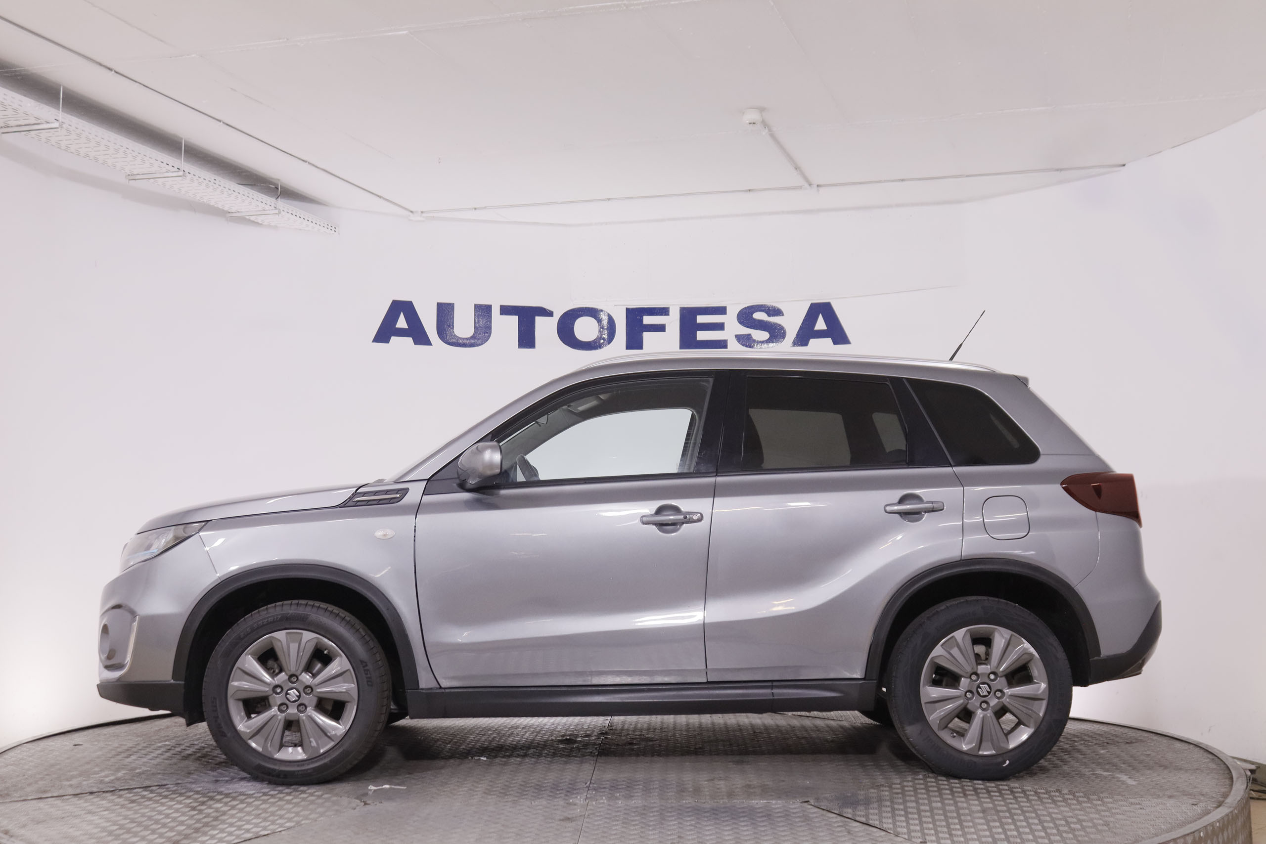 Suzuki Vitara 1.5 Dualjet Hybrid Strong - foto 4