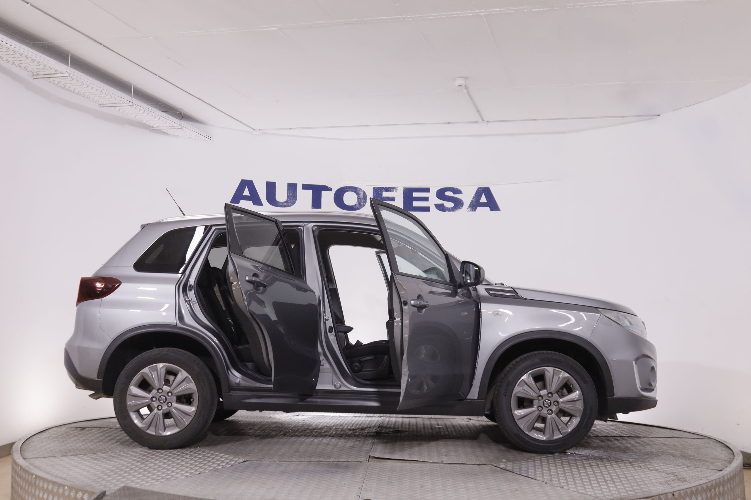 Suzuki Vitara 1.5 Dualjet Hybrid Strong - foto 9