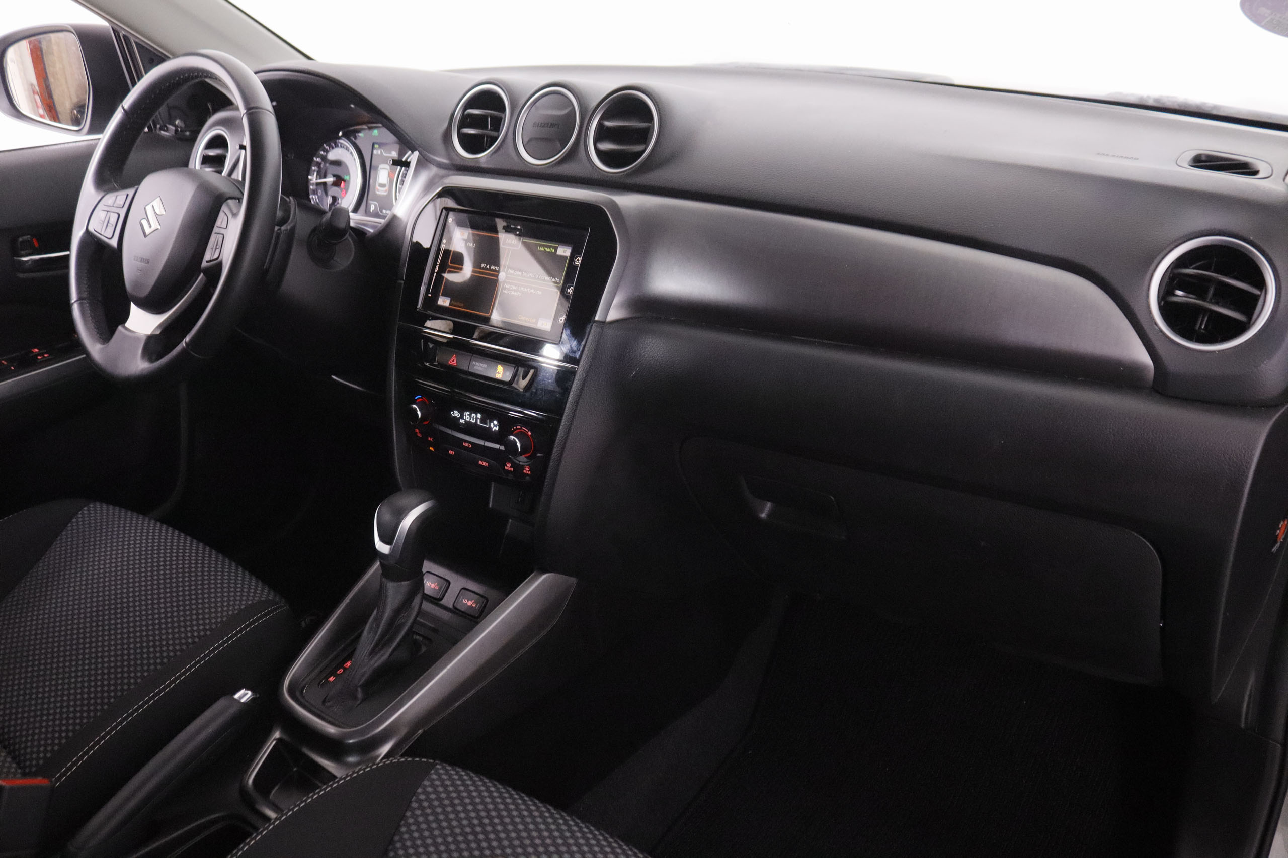 Suzuki Vitara 1.5 Dualjet Hybrid Strong - foto 12