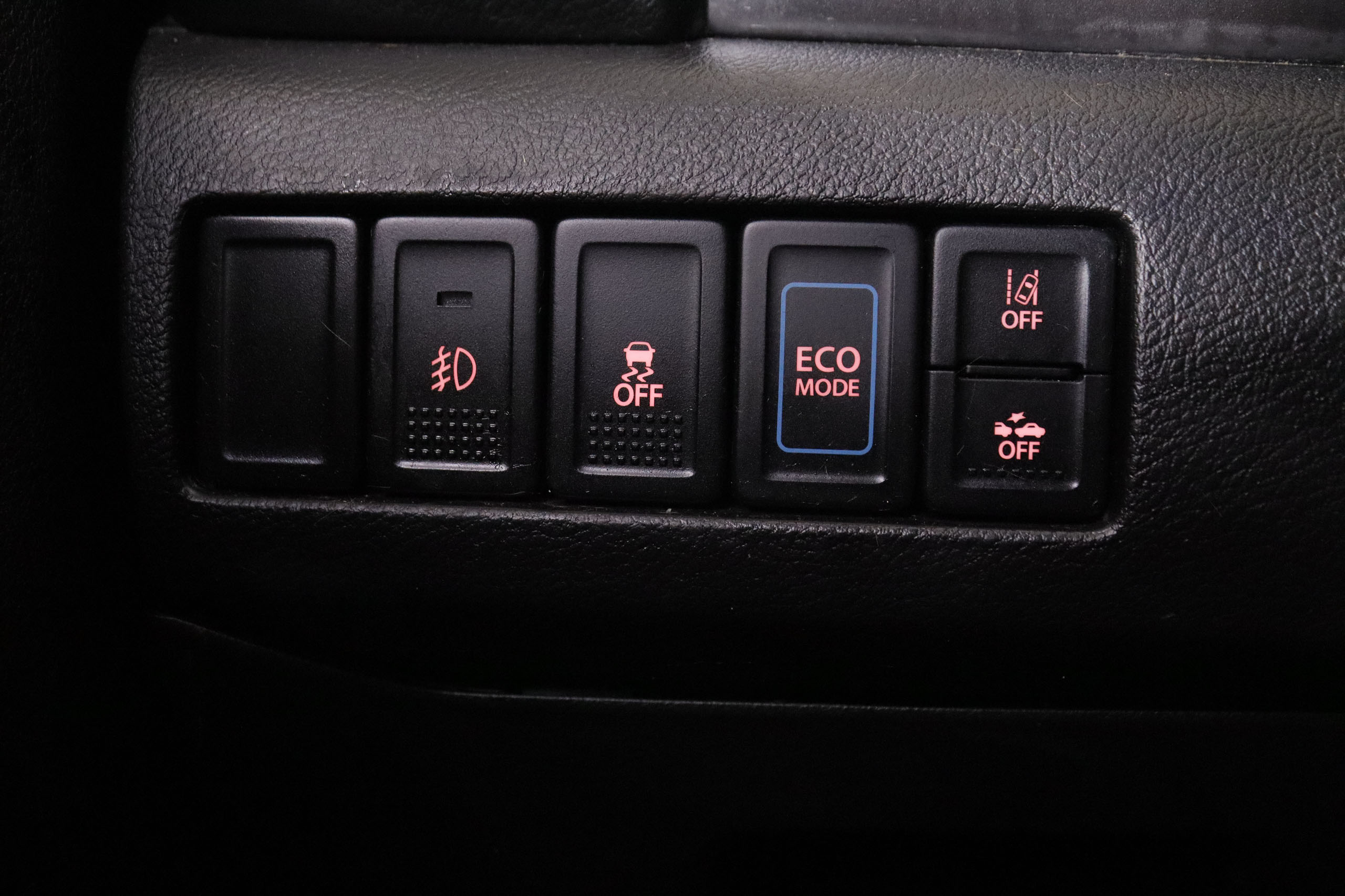 Suzuki Vitara 1.5 Dualjet Hybrid Strong - foto 18