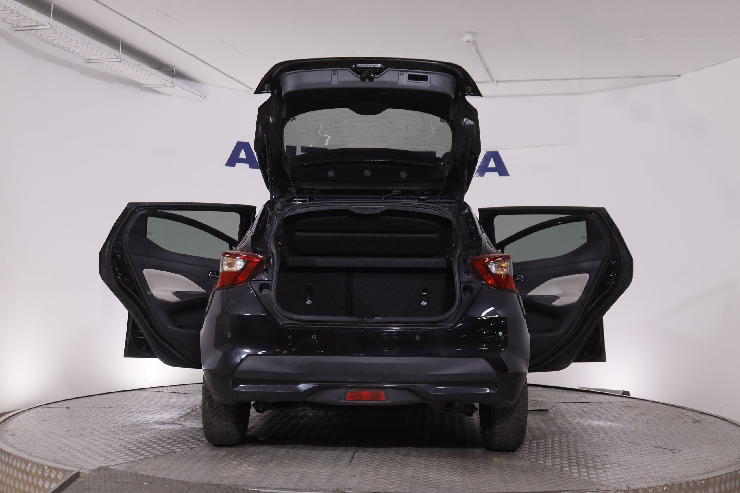 Nissan Micra 0.9 IG-T N-Connecta - foto 9