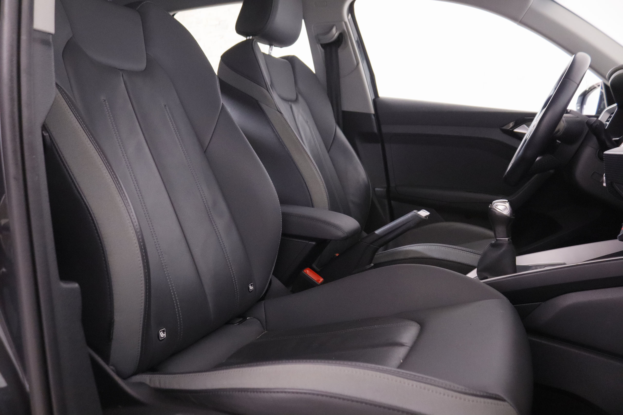 Audi A1 Sportback 25 TFSI Design - foto 24