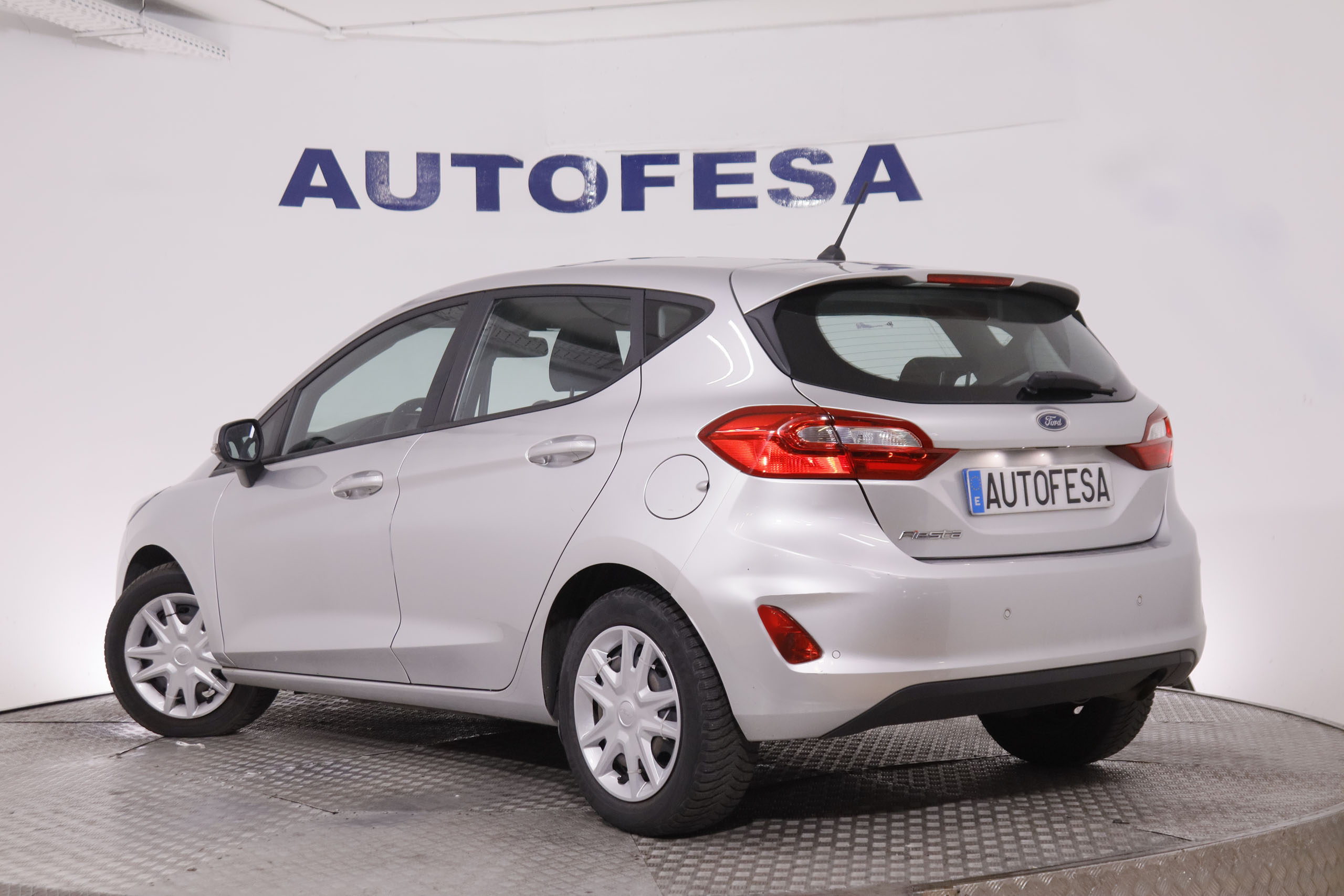 Ford Fiesta 1.0 EcoBoost Trend - foto 5