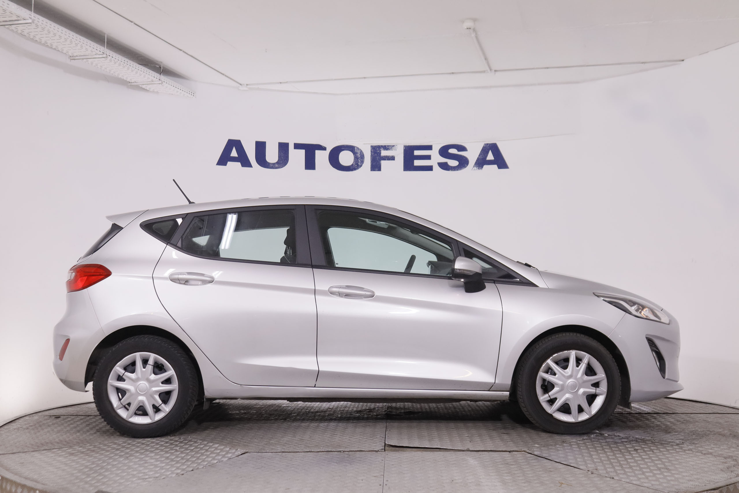 Ford Fiesta 1.0 EcoBoost Trend - foto 10