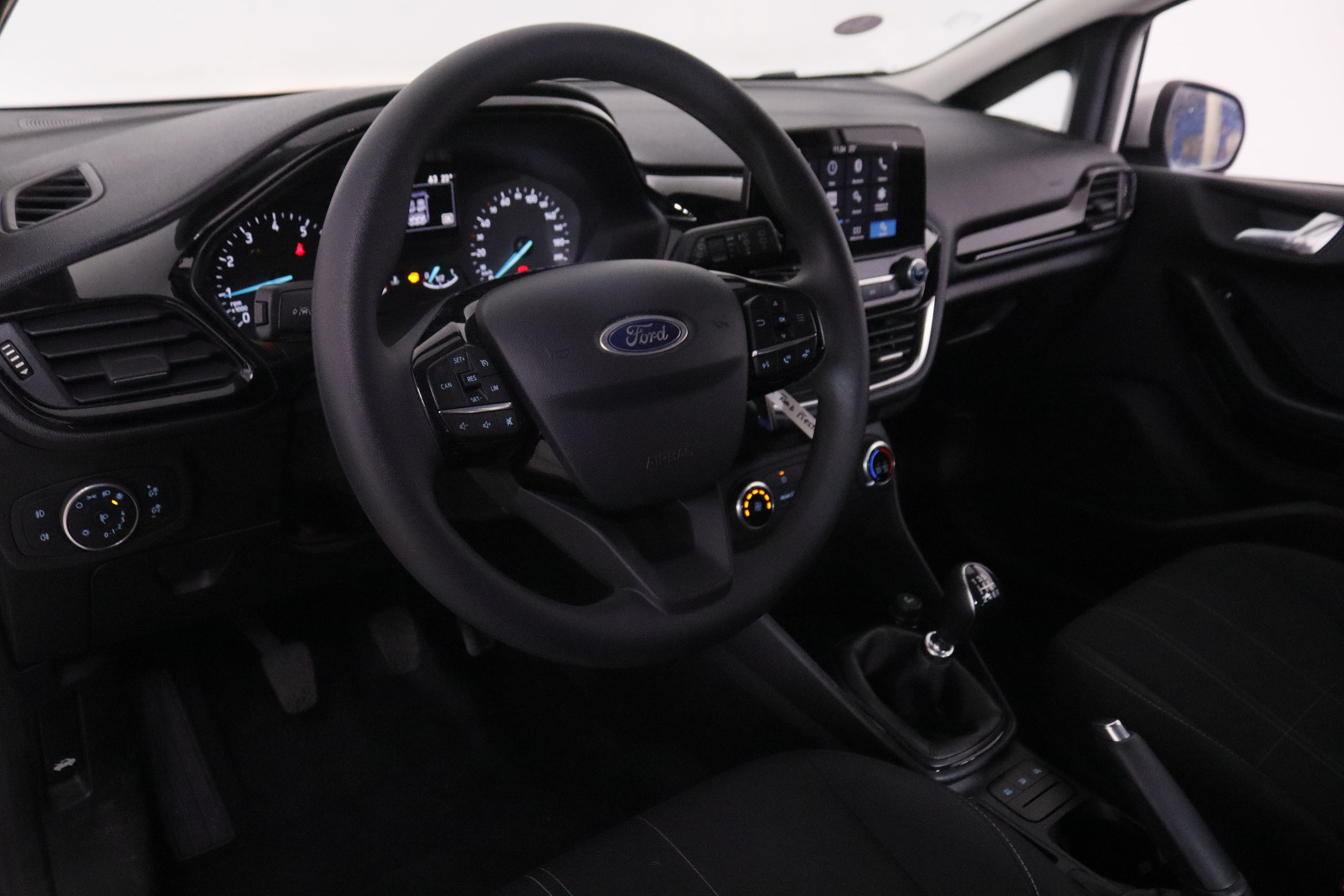 Ford Fiesta 1.0 EcoBoost Trend - foto 11