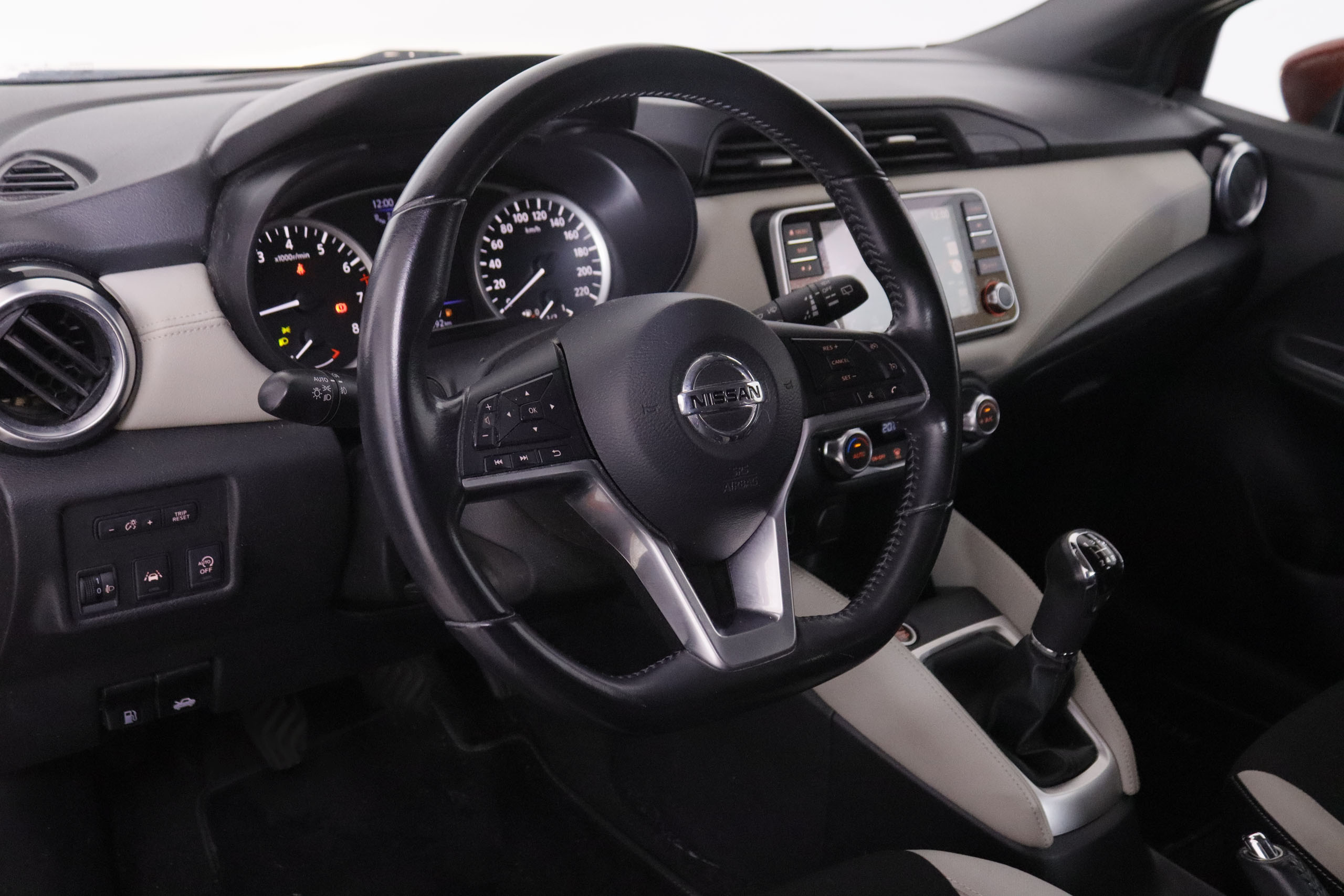 Nissan Micra 1.0 IG-T Tekna - foto 11