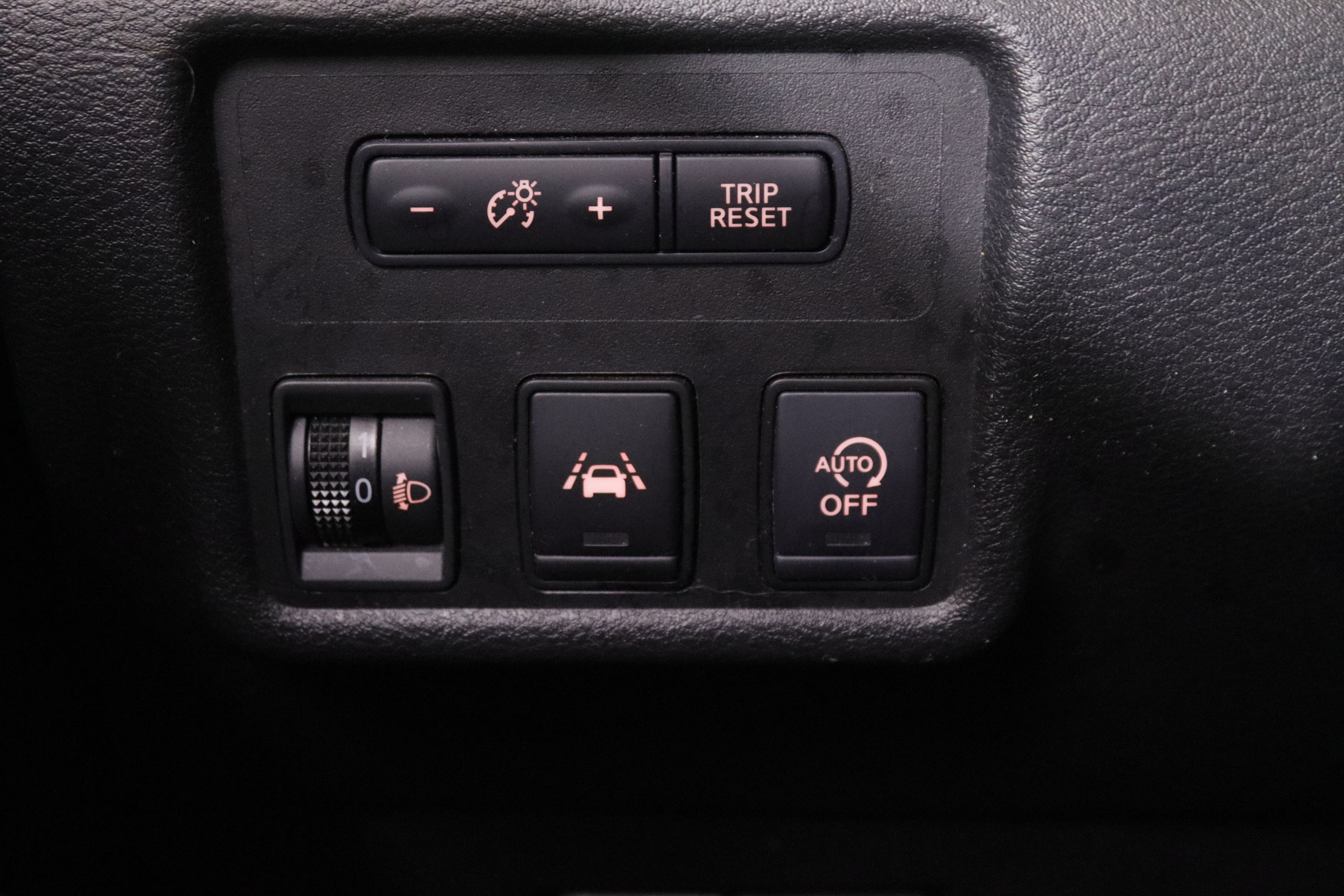 Nissan Micra 1.0 IG-T Tekna - foto 19