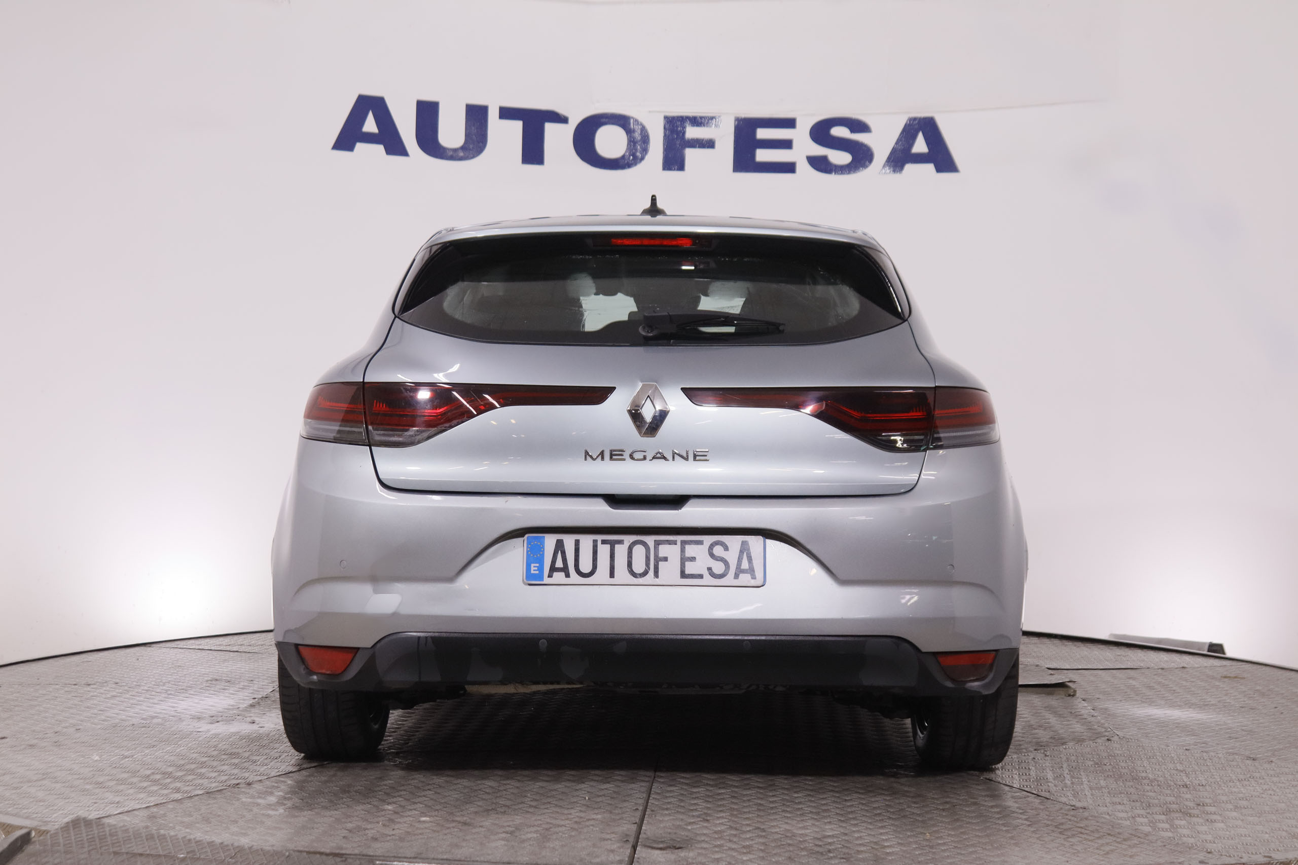 Renault Mégane 1.5 Bluedci EDC - foto 6