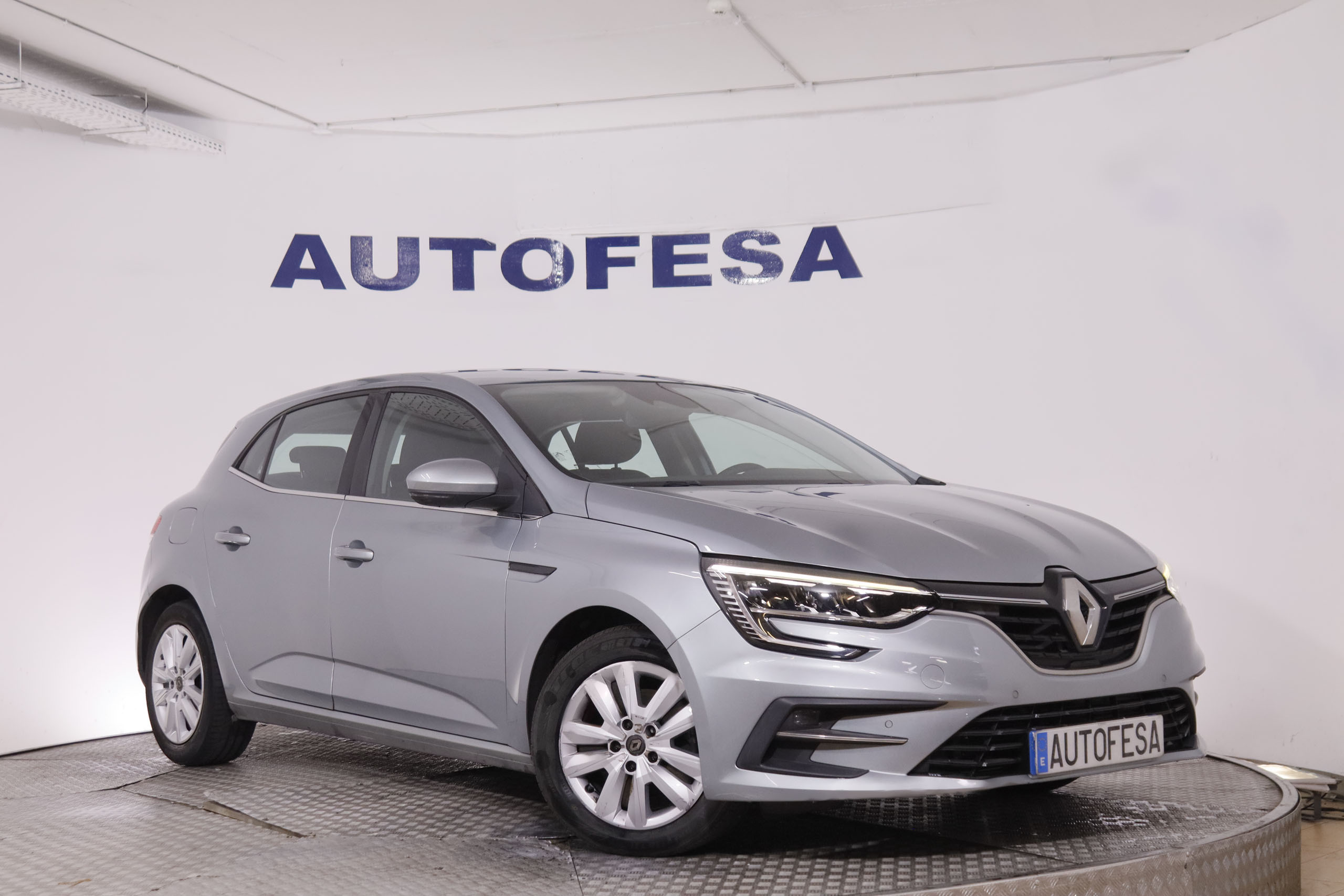 Renault Mégane 1.5 Bluedci EDC - foto 3