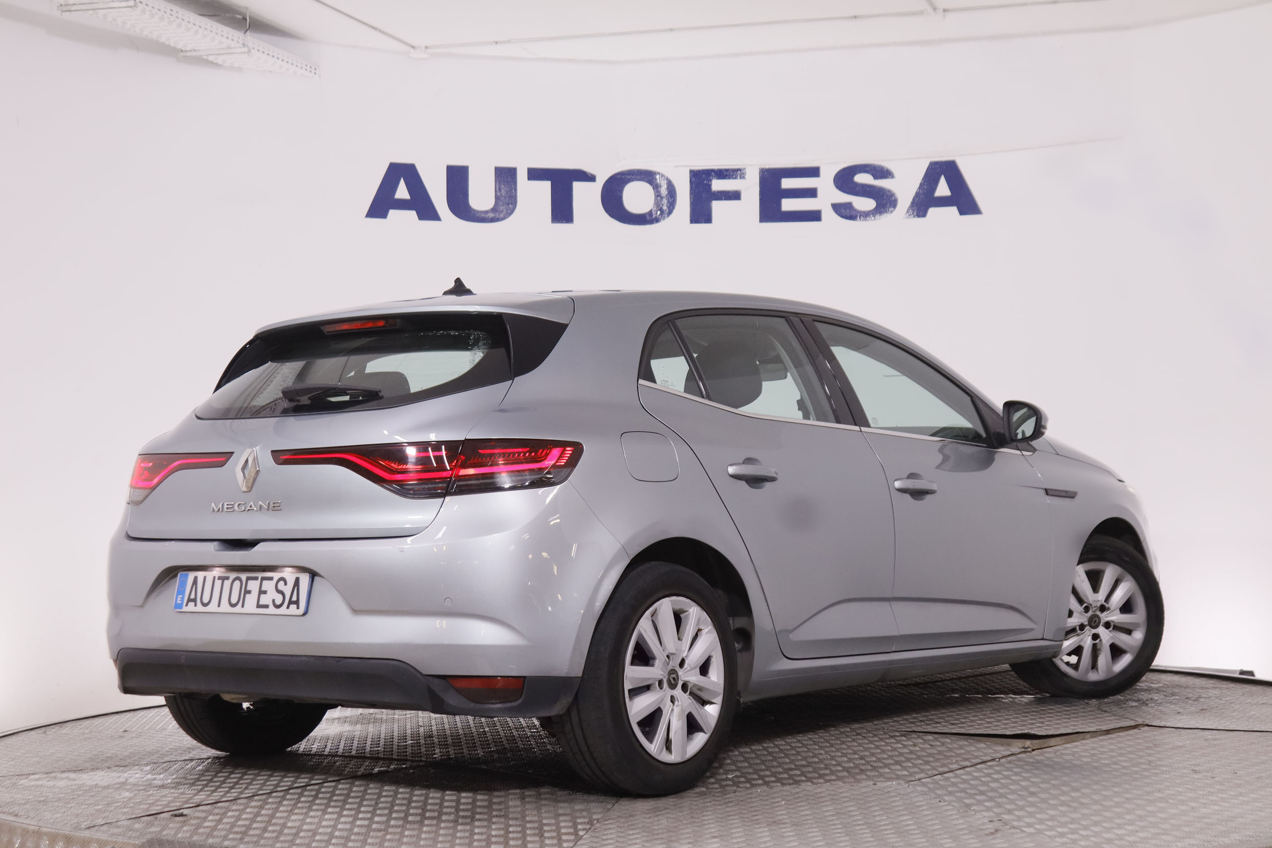 Renault Mégane 1.5 Bluedci EDC - foto 5