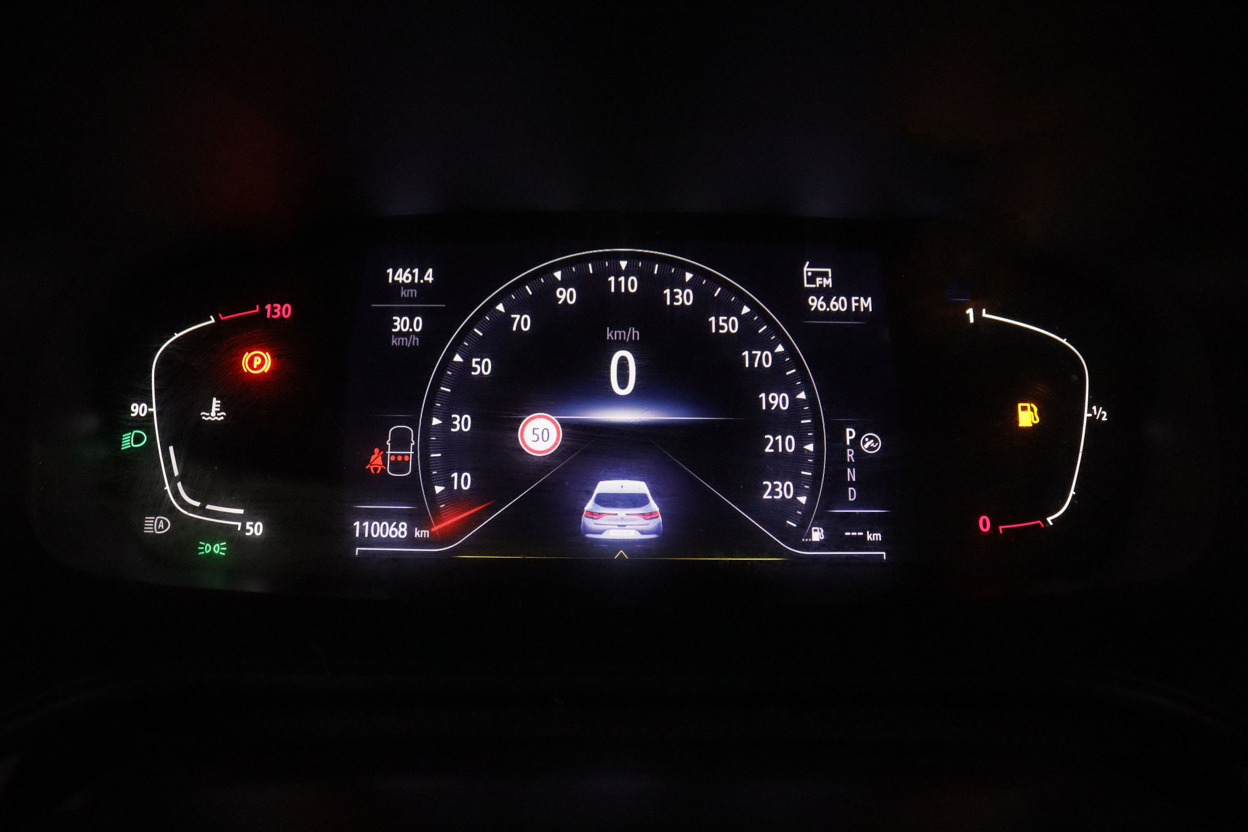 Renault Mégane 1.5 Bluedci EDC - foto 17