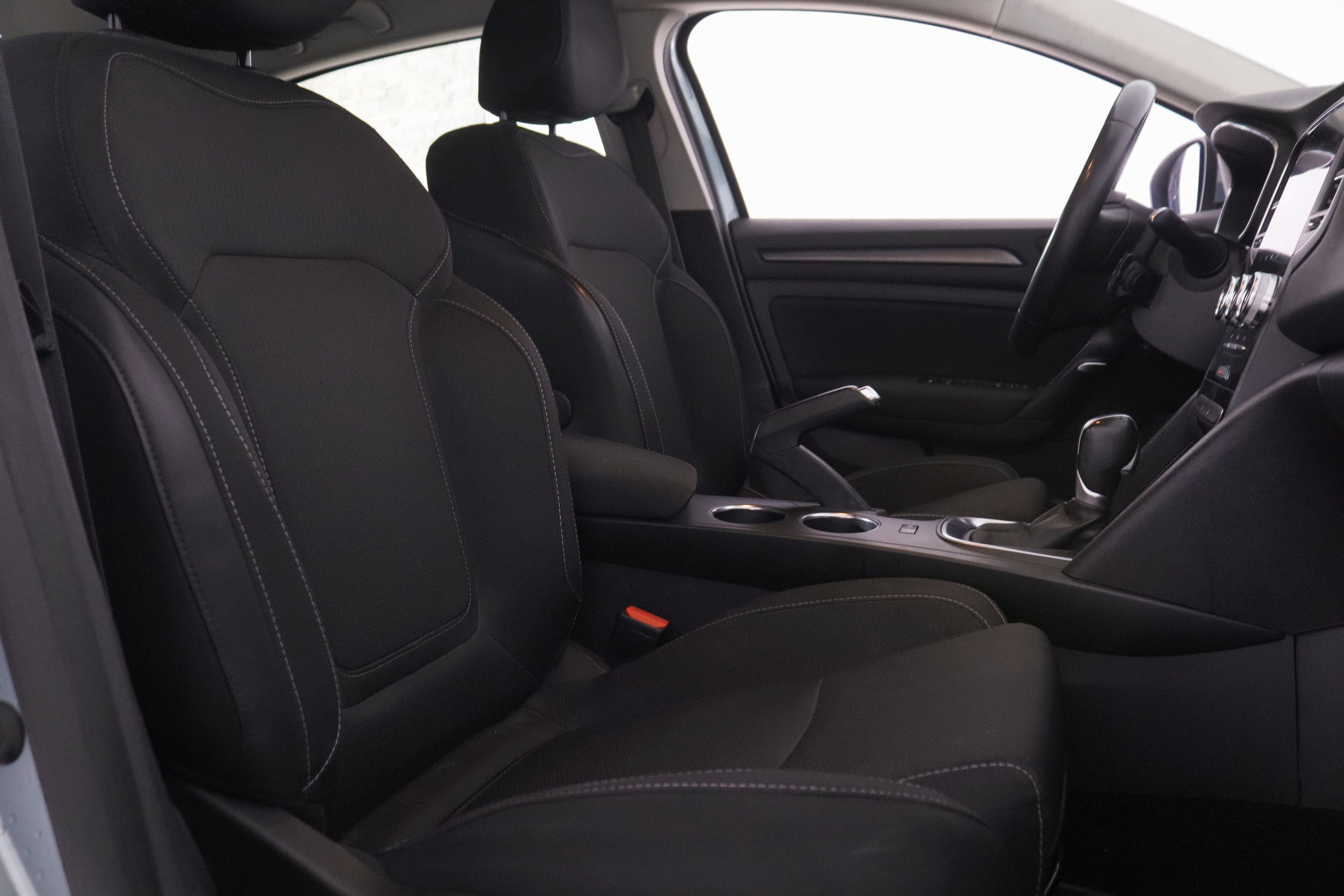 Renault Mégane 1.5 Bluedci EDC - foto 20