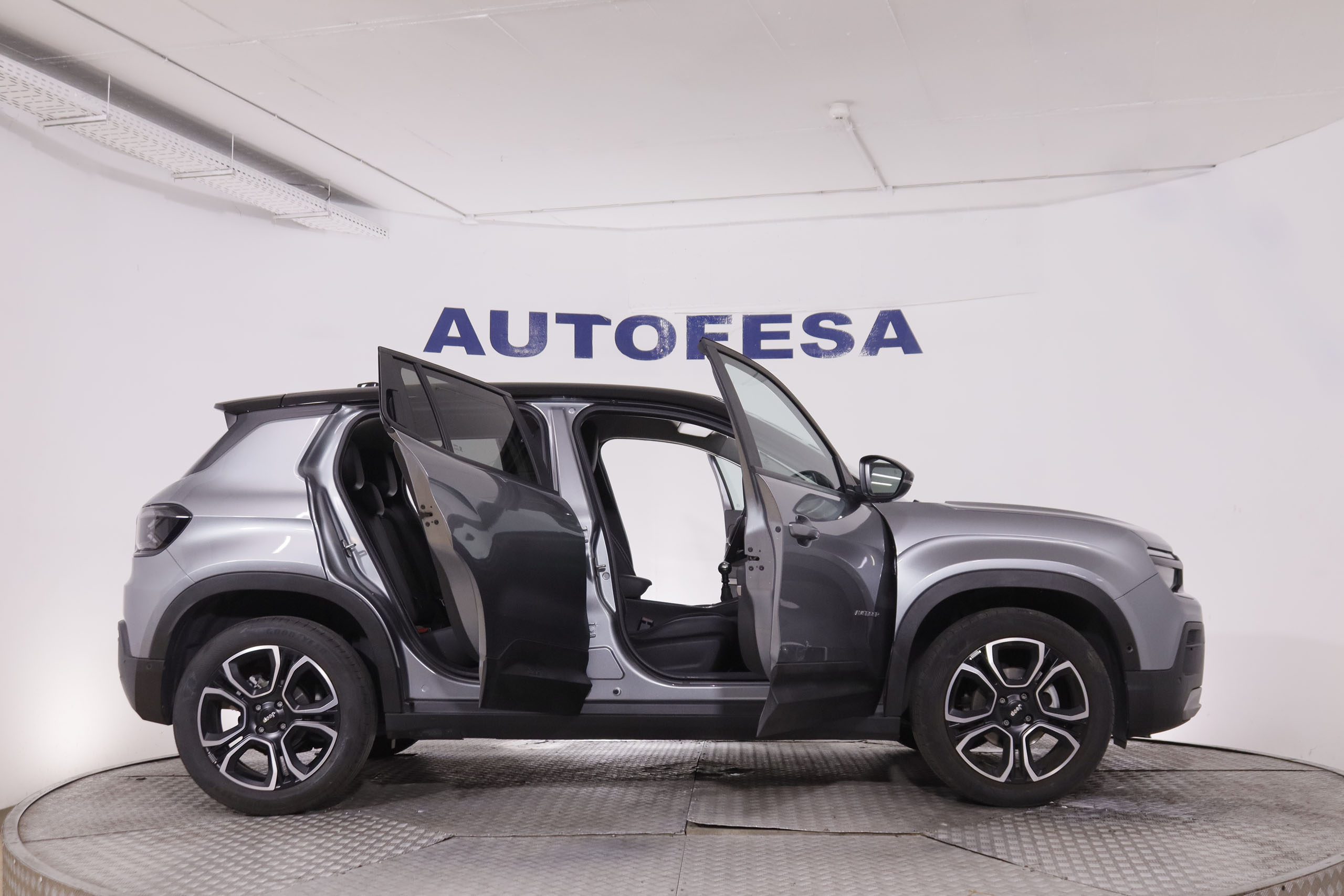 Jeep Avenger 1.2i Summit - foto 10