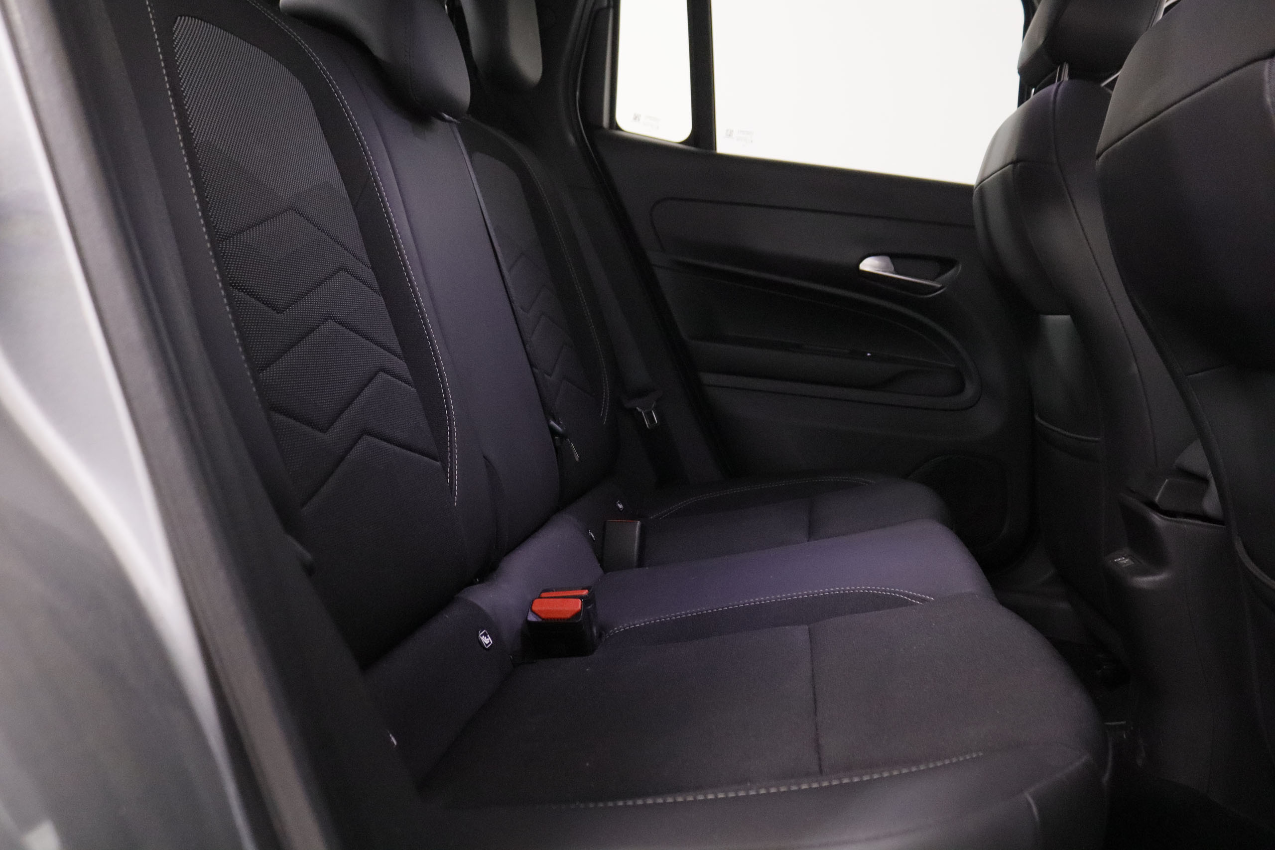 Jeep Avenger 1.2i Summit - foto 25