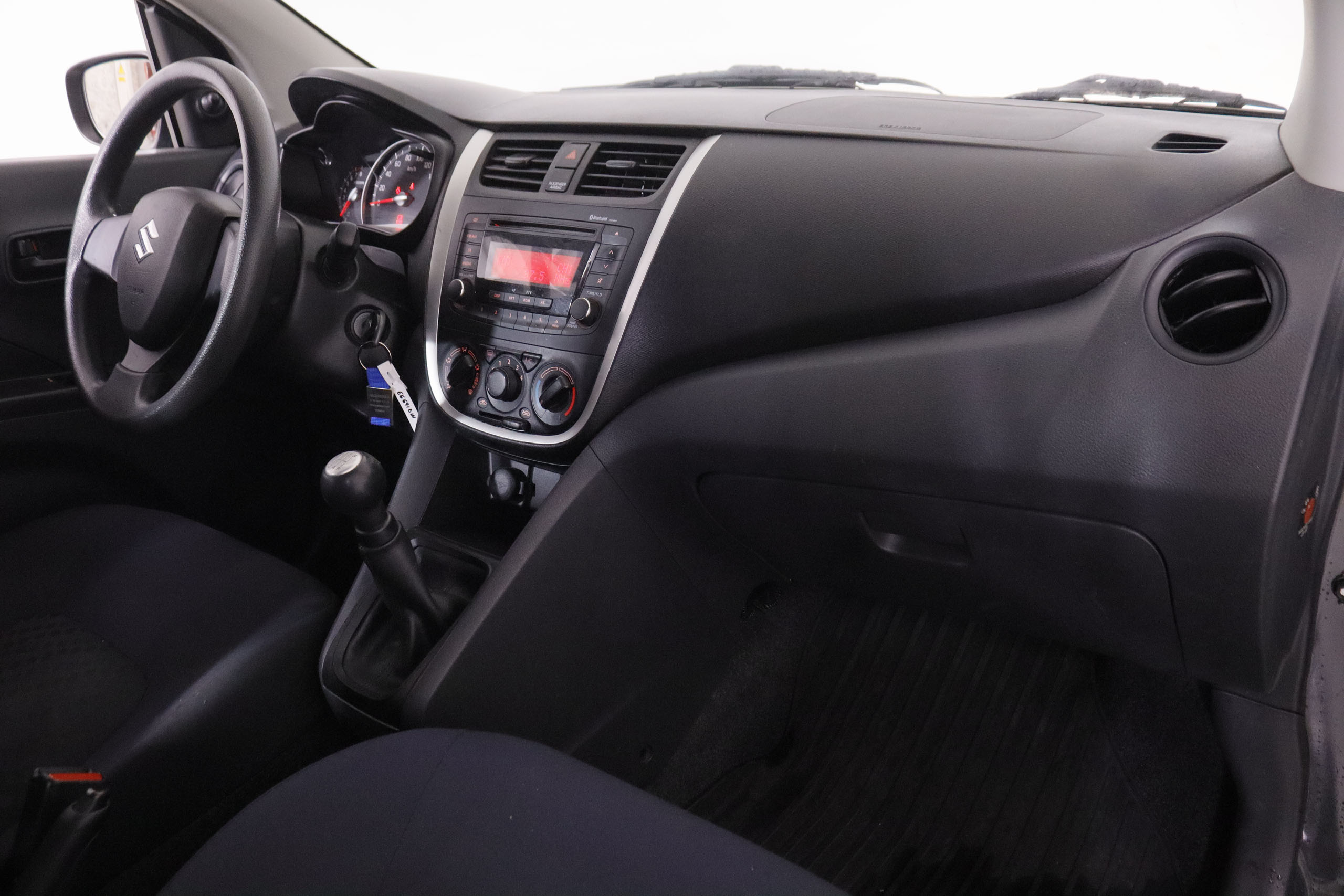 Suzuki Celerio 1.0 Pack - foto 12