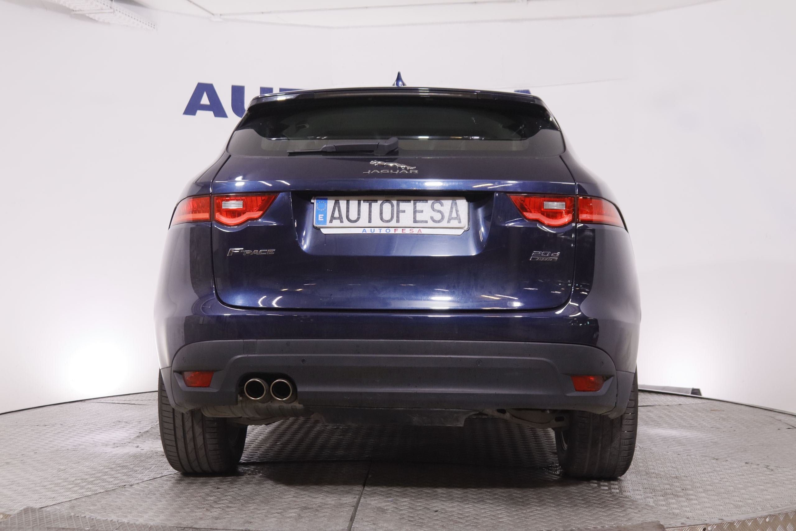 Jaguar F-Pace 2.0 I4D Prestige AWD - foto 6
