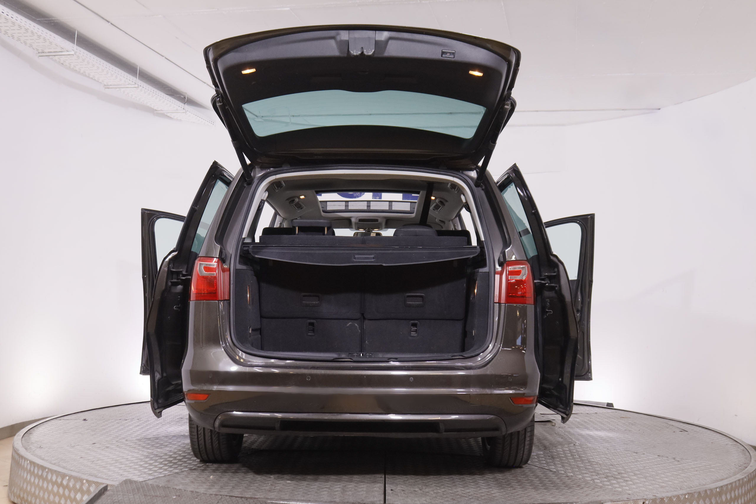 SEAT Alhambra 2.0 TDI I-Tech DSG 7 plazas - foto 10