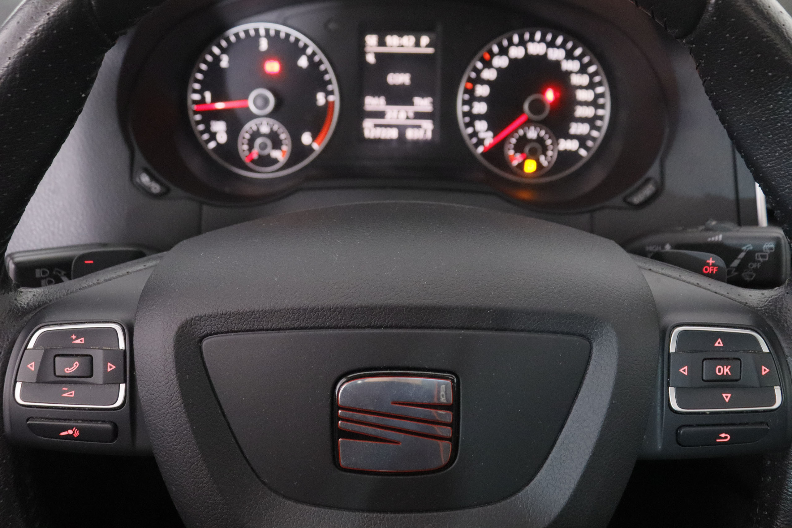 SEAT Alhambra 2.0 TDI I-Tech DSG 7 plazas - foto 15