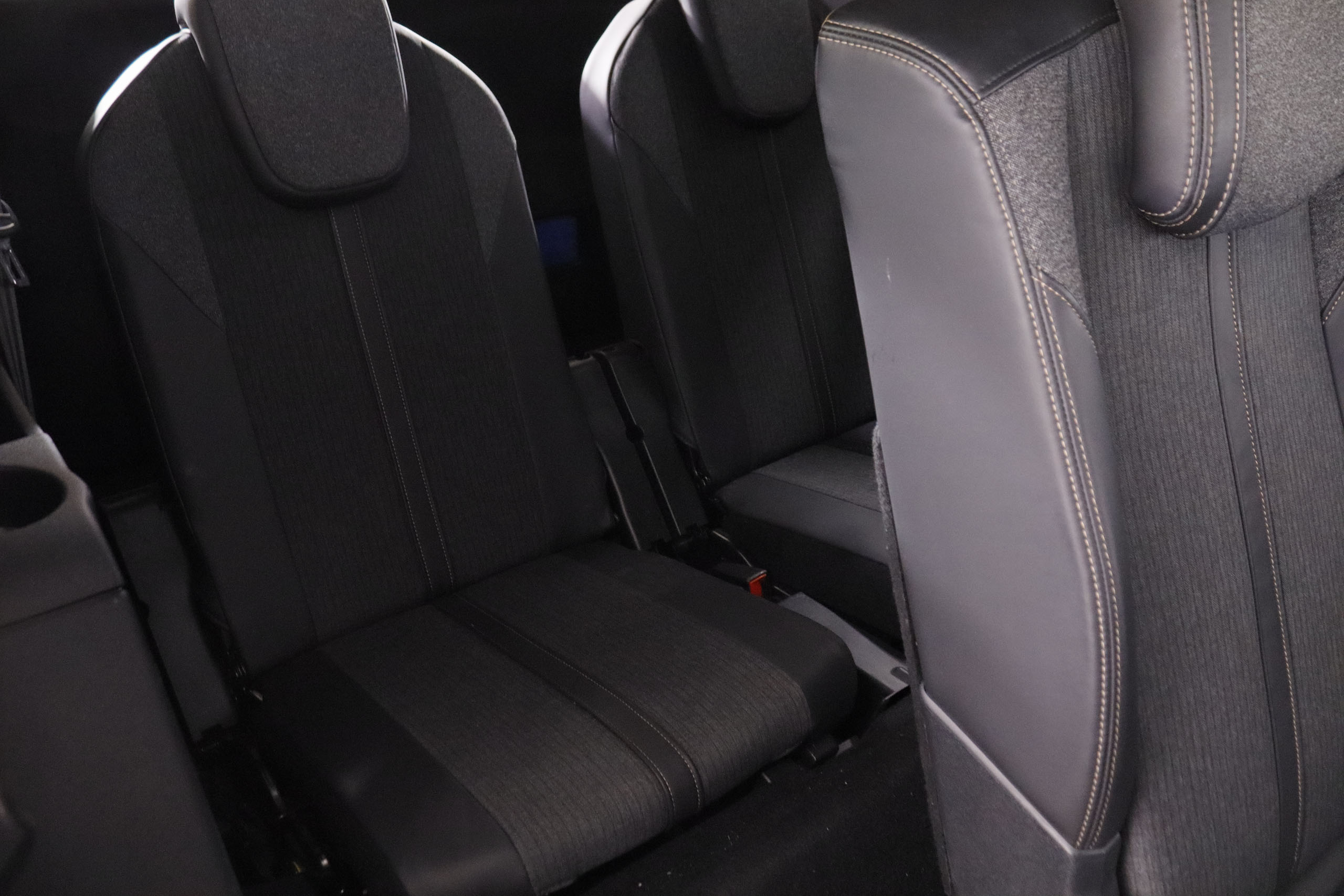 Peugeot 5008 1.5 BlueHDi GT-Line 7 plazas - foto 27