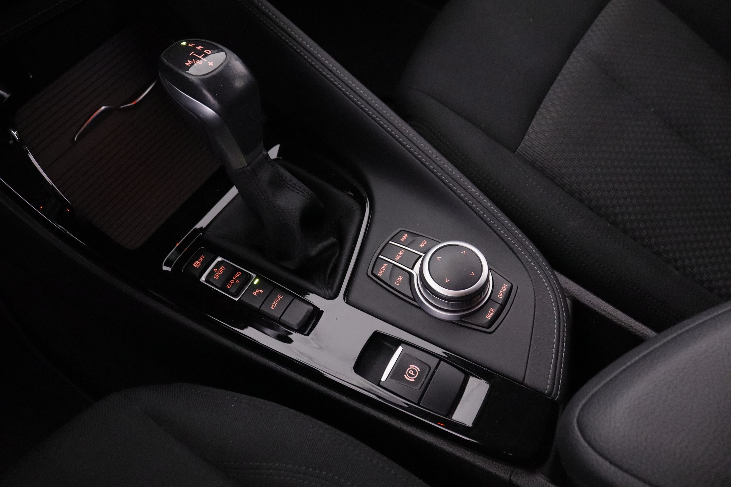 BMW X2 1.5 xDrive 25e - foto 20