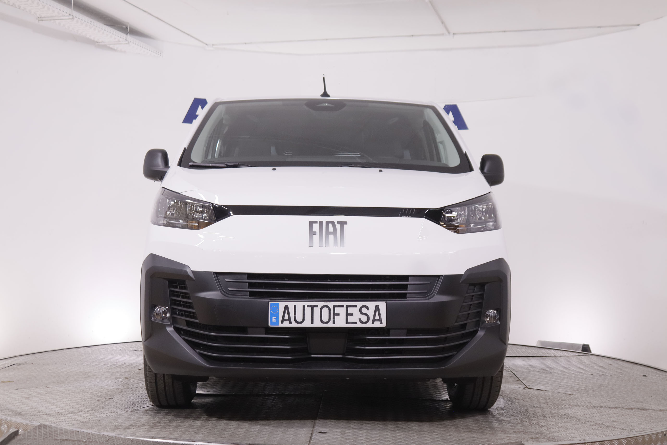 Fiat Scudo Furgo 1.5 D M Venta Solo Profesionales - foto 2