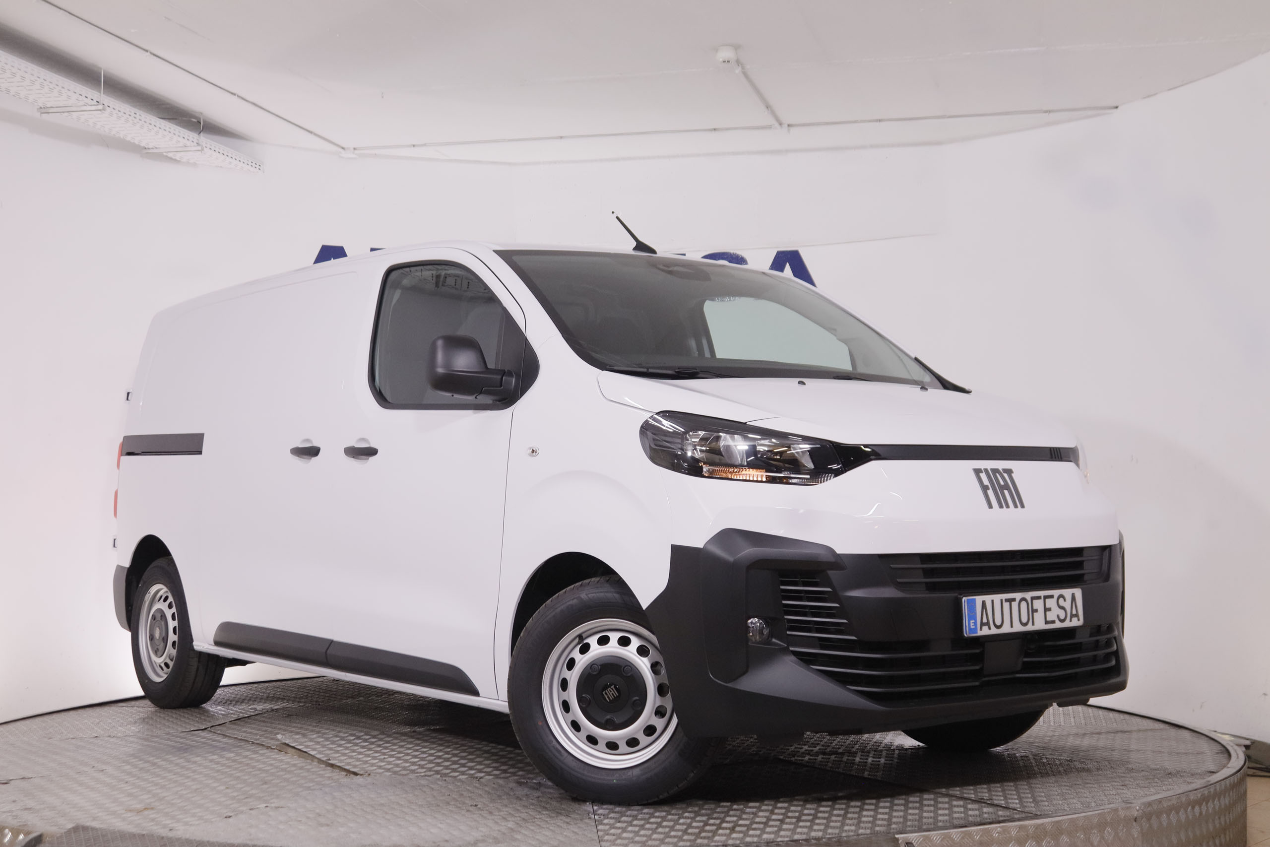 Fiat Scudo Furgo 1.5 D M Venta Solo Profesionales - foto 3