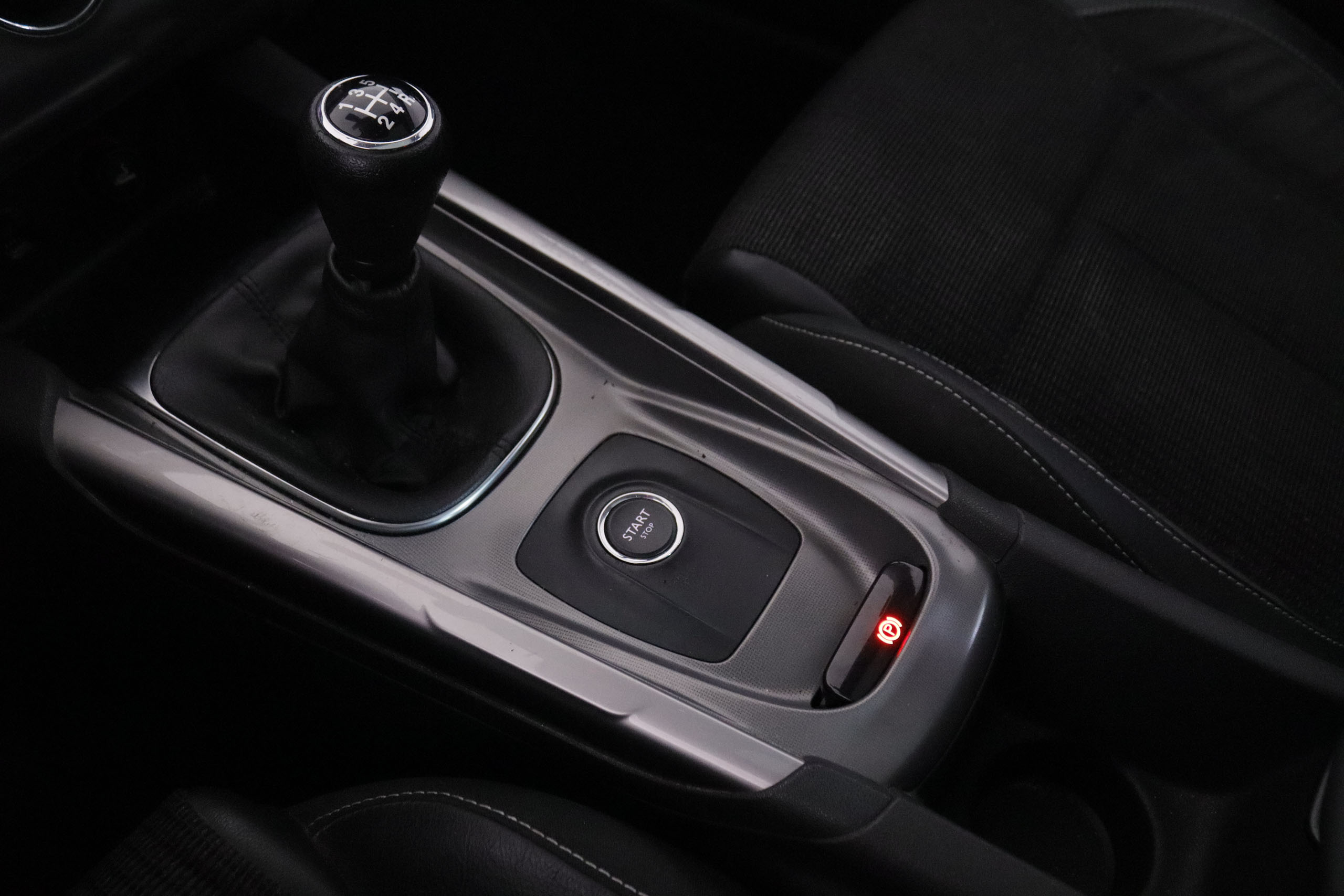 Citroën C4 1.6 BlueHDi Feel - foto 14