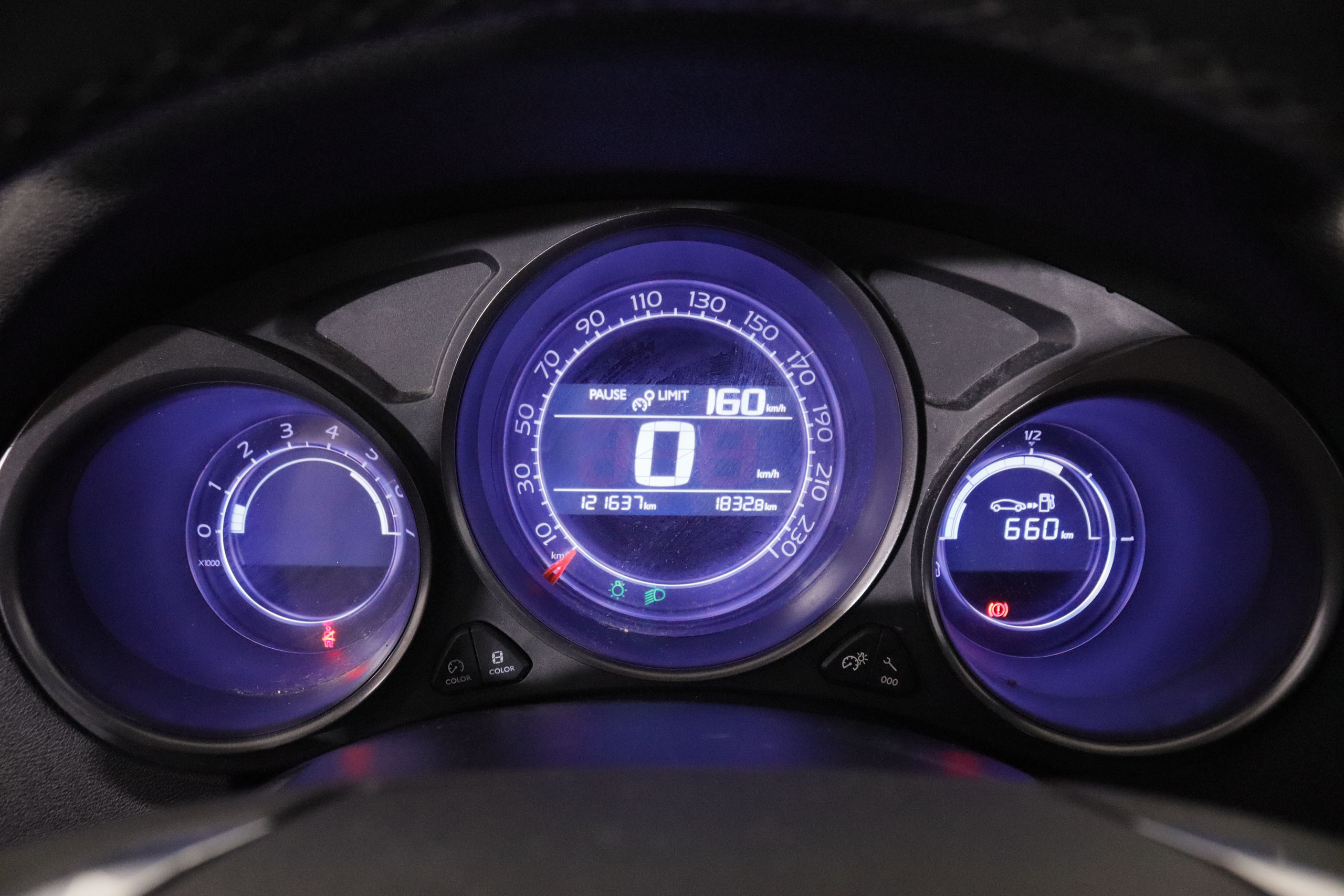 Citroën C4 1.6 BlueHDi Feel - foto 17