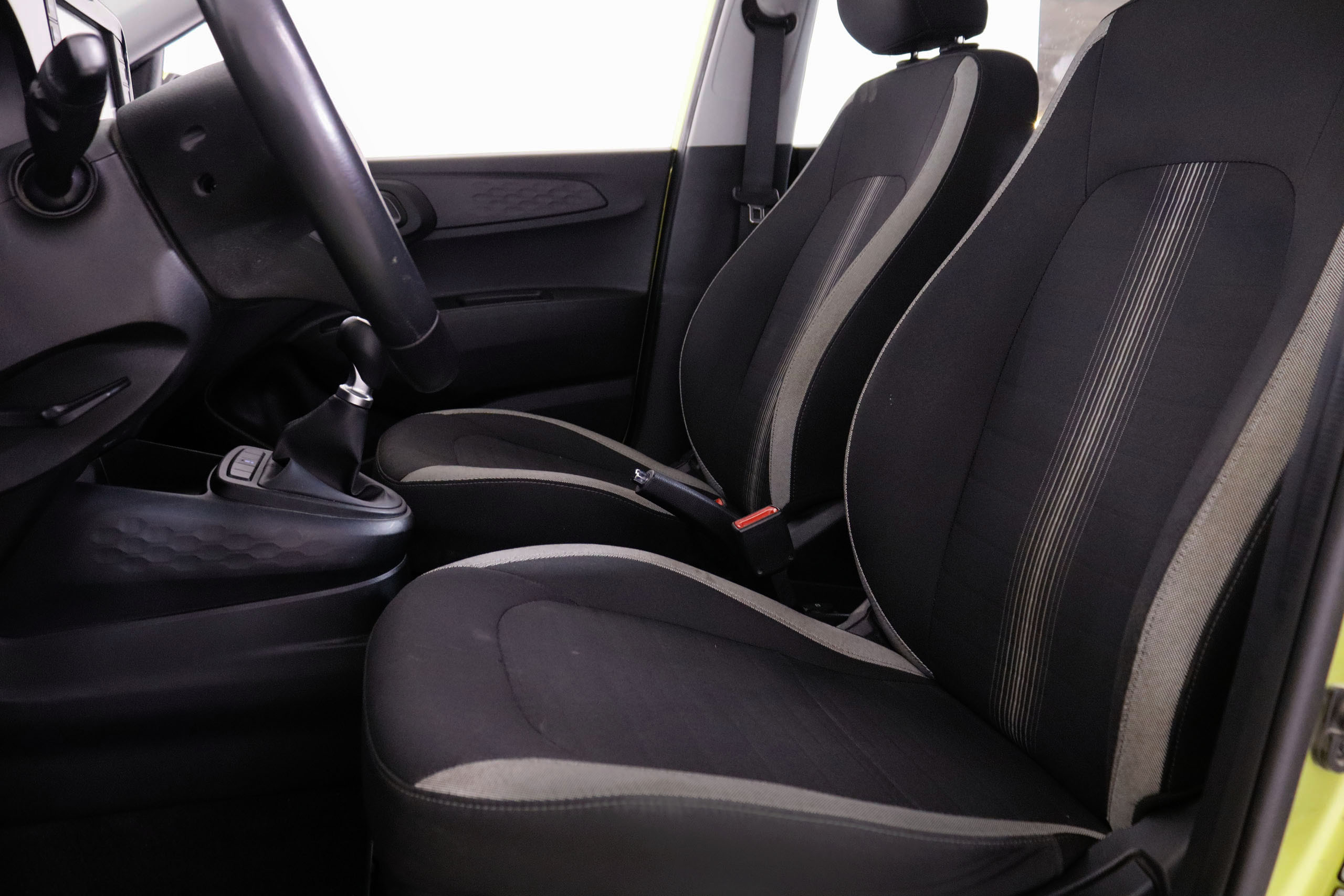 Hyundai i10 1.0 Klass - foto 17