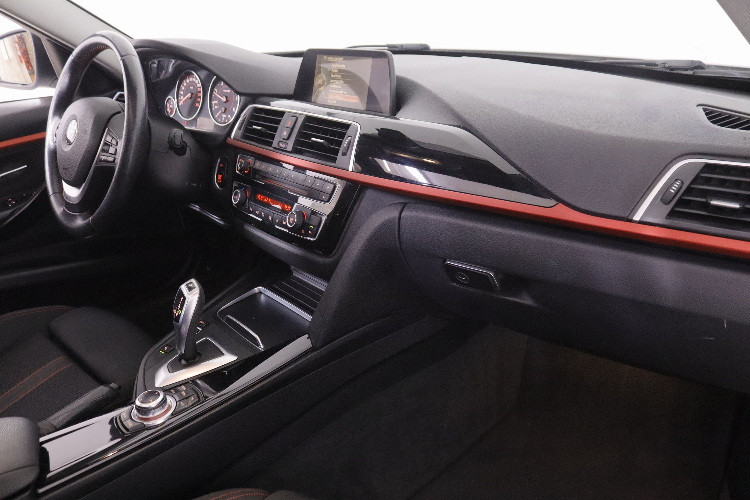 BMW Serie 3 320d Touring xDrive M-Sport - foto 19