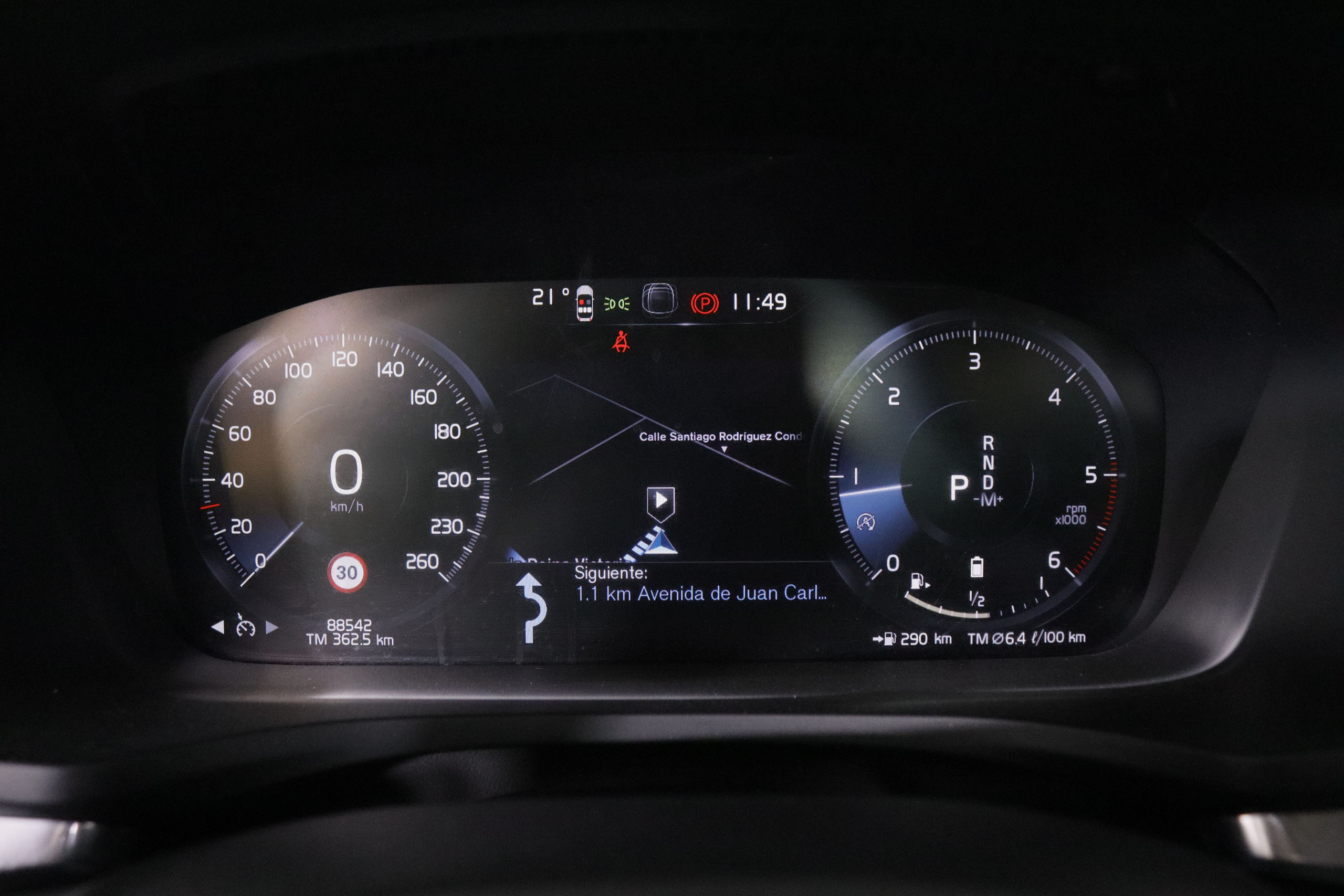 Volvo V60 2.0 B4 Diesel Momentum Business - foto 17