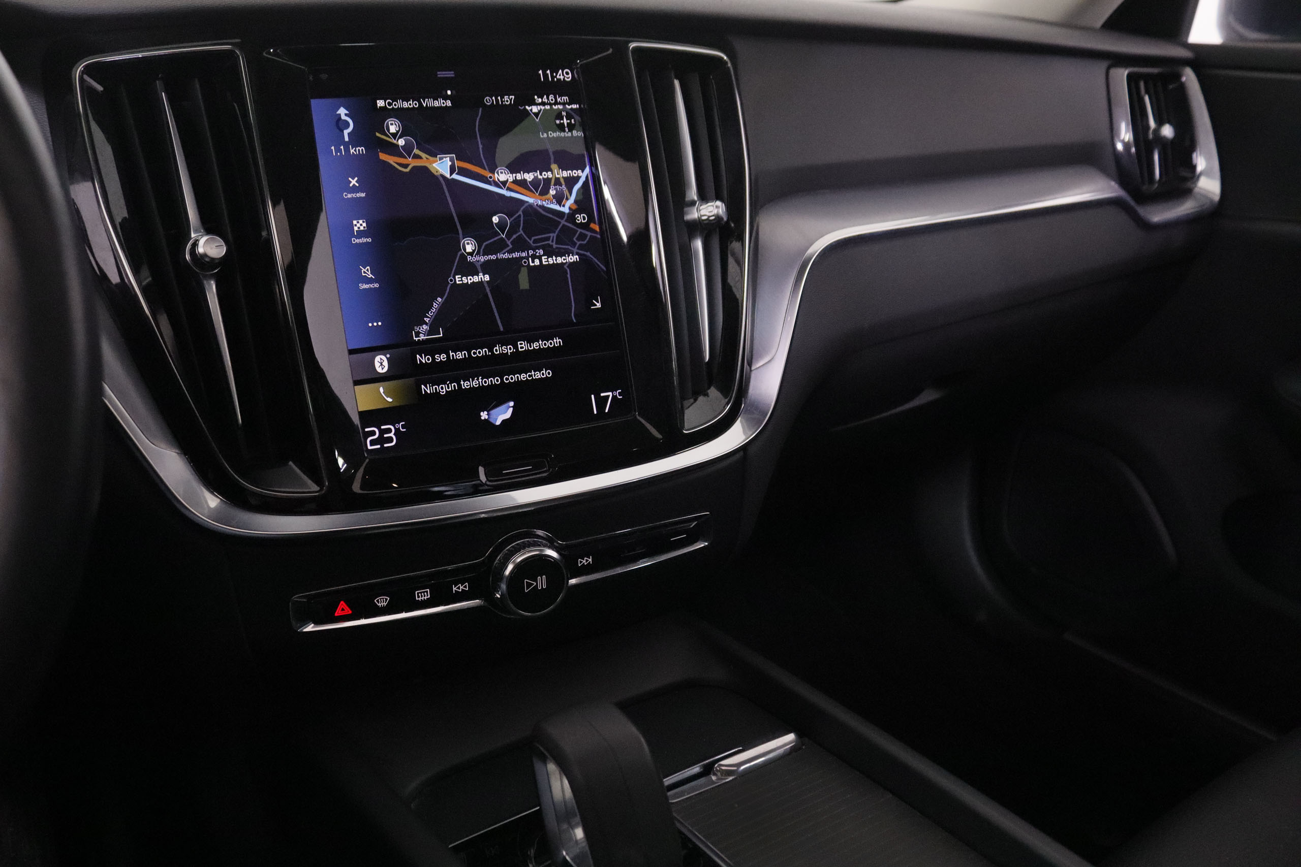 Volvo V60 2.0 B4 Diesel Momentum Business - foto 19