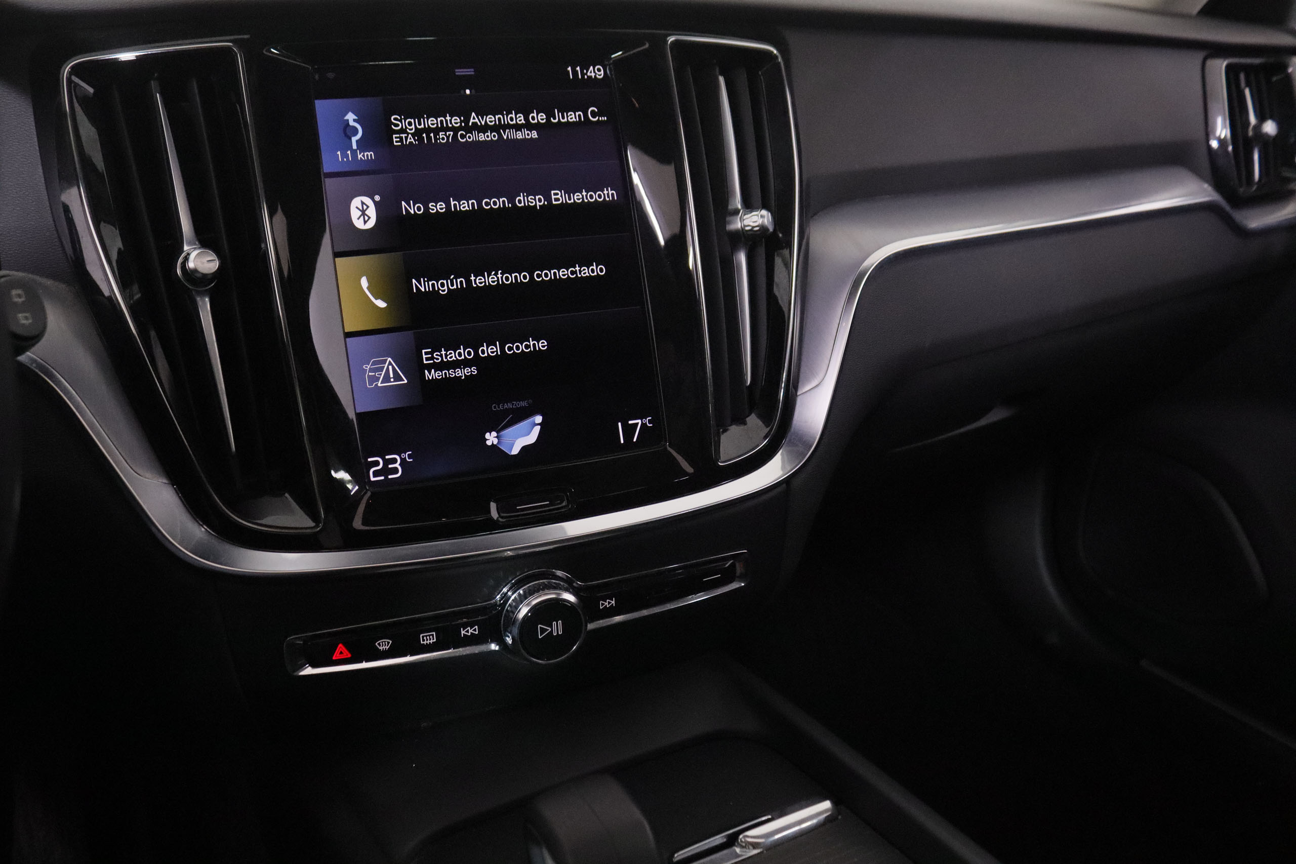 Volvo V60 2.0 B4 Diesel Momentum Business - foto 18
