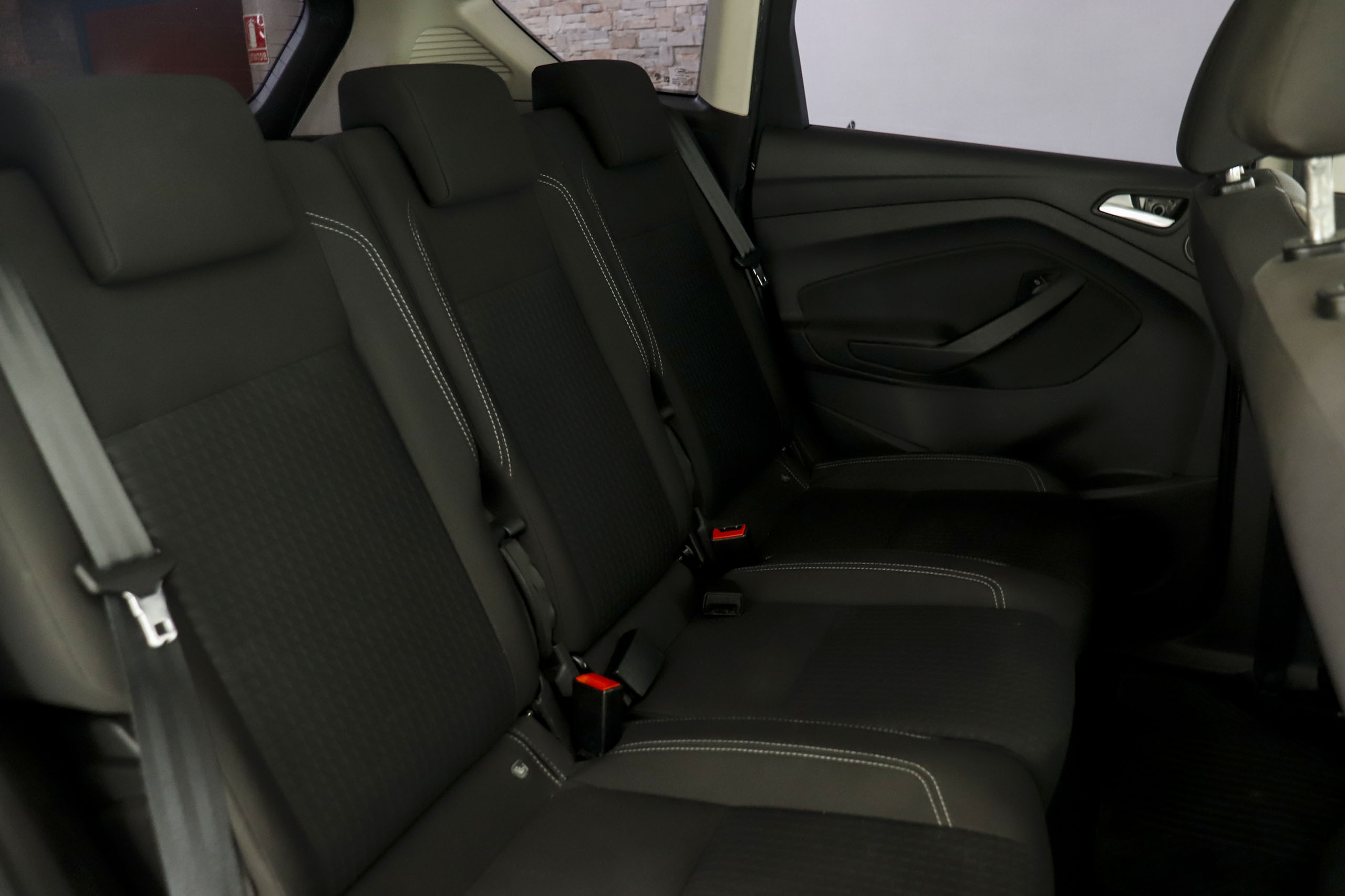 Ford C-Max 1.5 TDCi Flexifuel Trend - foto 22