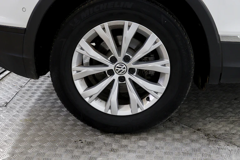 Volkswagen Tiguan 1.5 TSI 150cv Advance S/S #LIBRO, CAMARA, BLUETOOTH foto 26