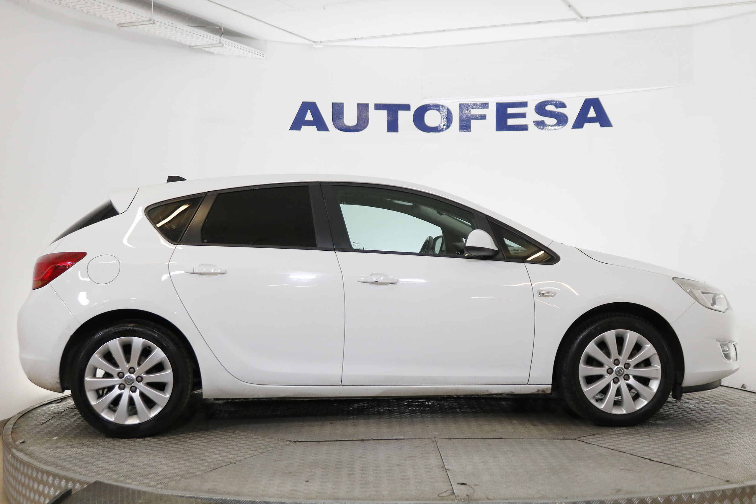 Opel Astra 1.6i INSTALACION GAS GLP 115cv Enjoy 5p # BLUETOOTH foto 10