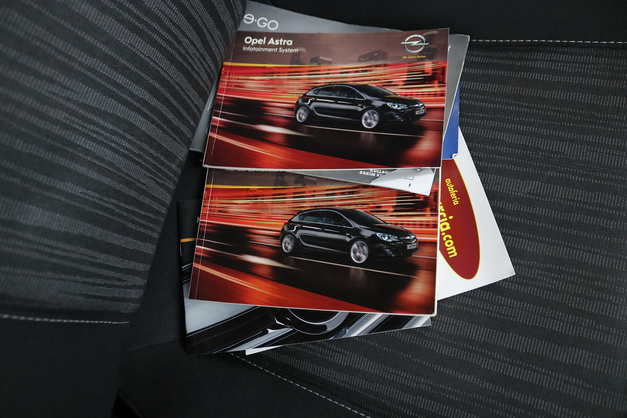 Opel Astra 1.6i INSTALACION GAS GLP 115cv Enjoy 5p # BLUETOOTH foto 24