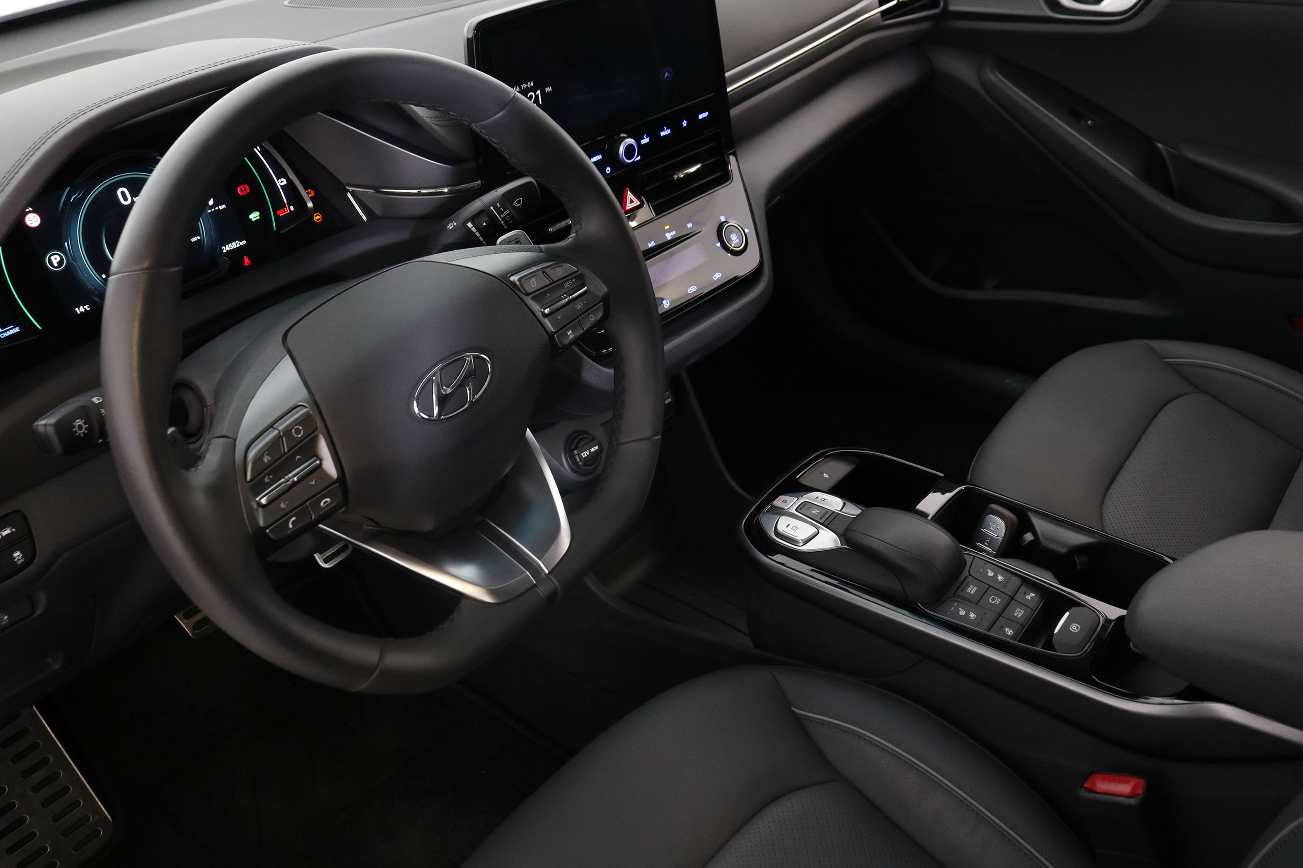 Hyundai Ioniq Style Electrico 136cv Auto 5P # GARANTIA FAB 08/2025, NAVY, CUERO, TECHO ELECTRICO foto 15