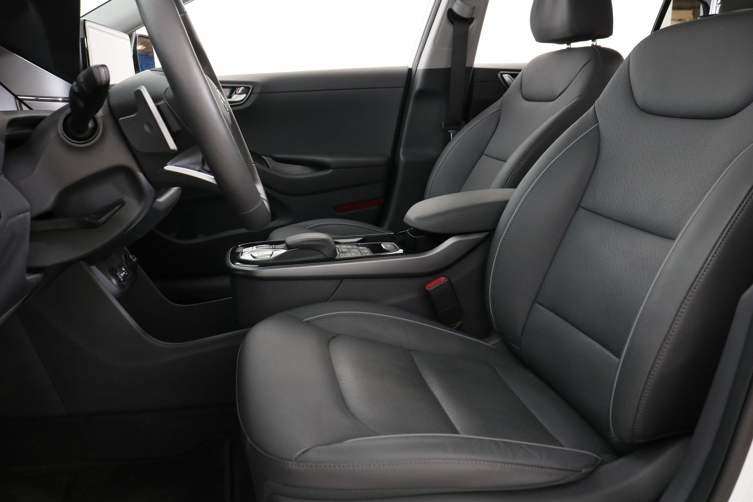 Hyundai Ioniq Style Electrico 136cv Auto 5P # GARANTIA FAB 08/2025, NAVY, CUERO, TECHO ELECTRICO foto 23