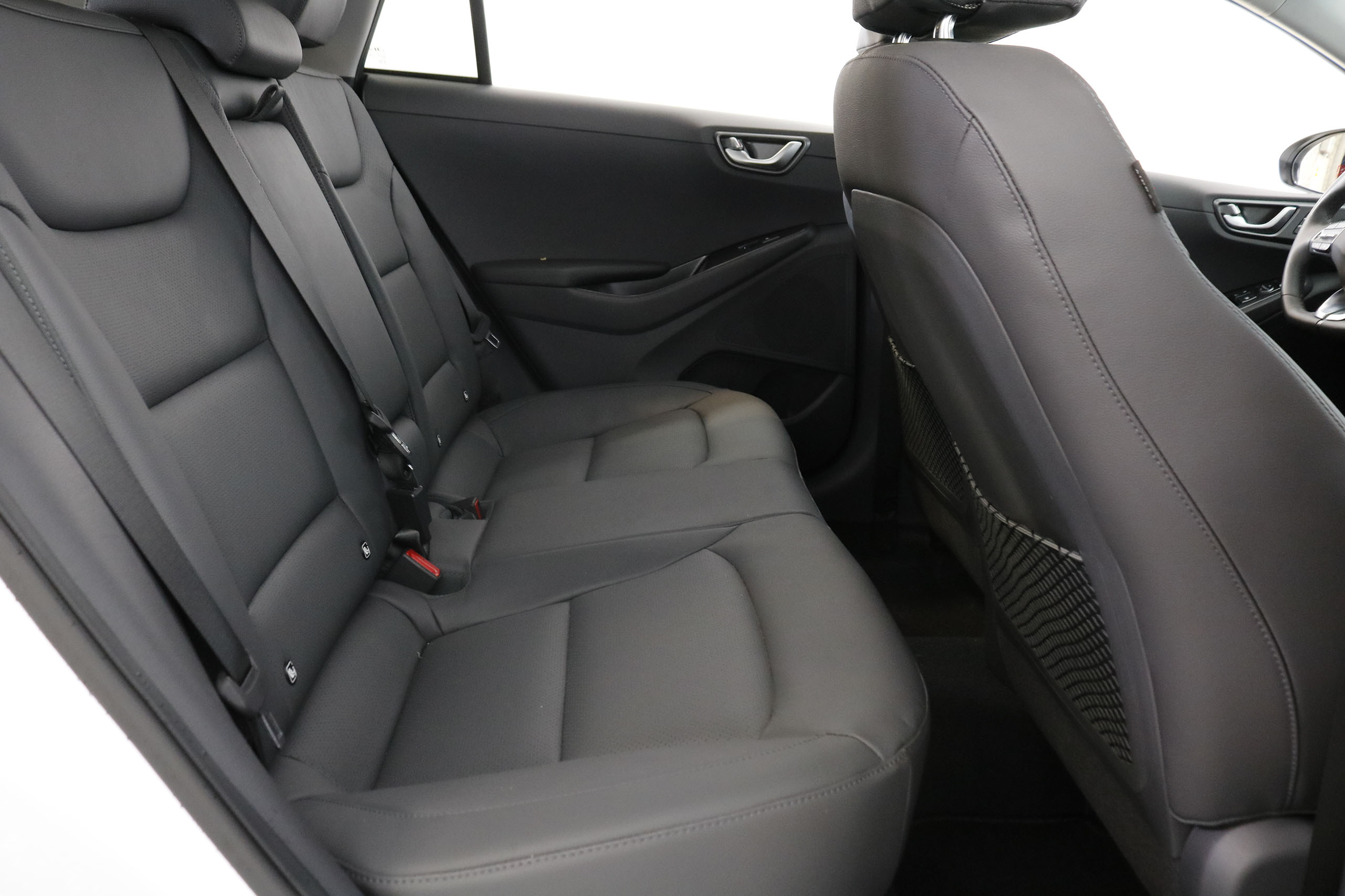 Hyundai Ioniq Style Electrico 136cv Auto 5P # GARANTIA FAB 08/2025, NAVY, CUERO, TECHO ELECTRICO foto 25