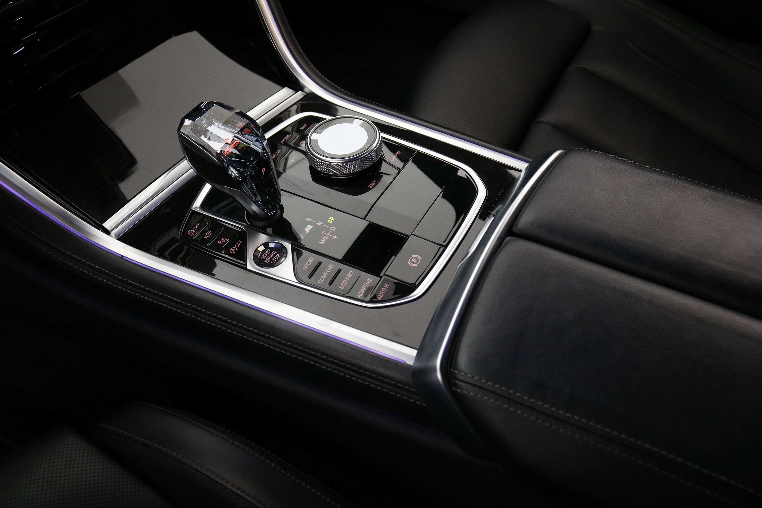 BMW M850 SERIE 8 M850I Coupe XDrive Pack M Auto 530cv 2P # CUERO,NAVY,PACK CARBONO,CAMARA foto 22